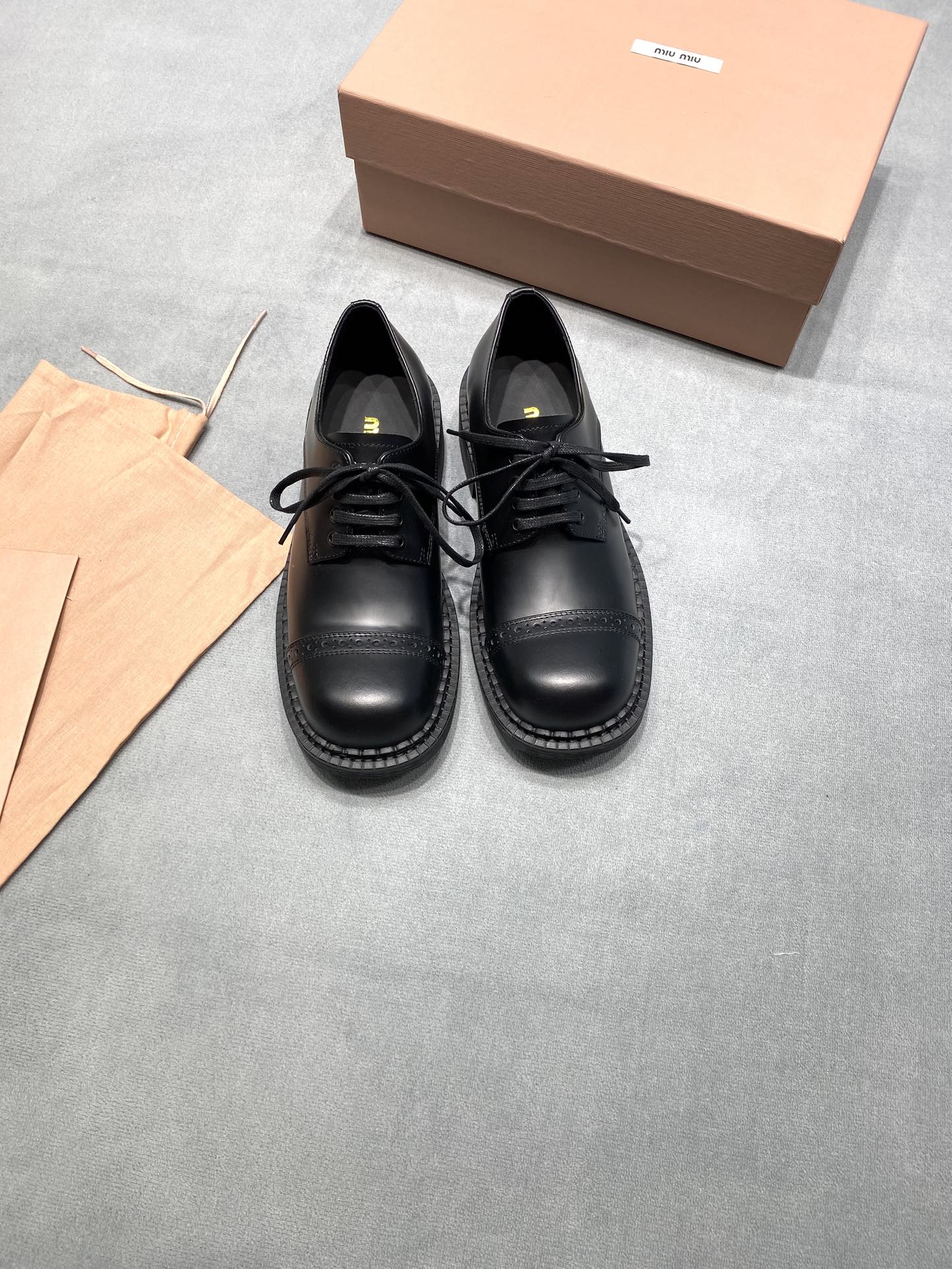 MIUMIU 26S LACE-UP LOAFERS IN BLACK SHINY CALFSKIN
