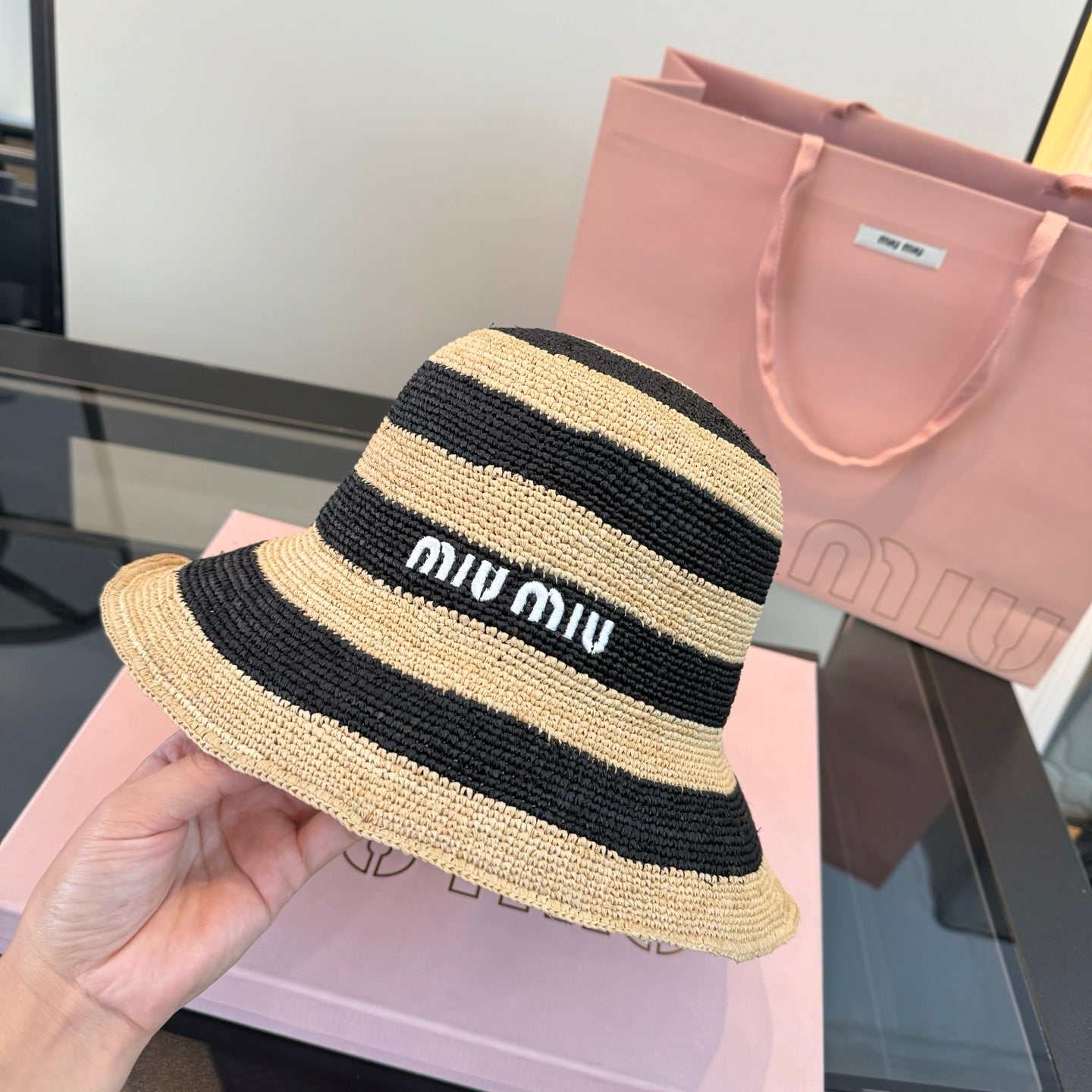 MIUMIU 26S STRIPED RAFFIA BUCKET HAT 342097