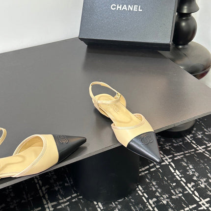 CHANEL 26S FLAT POINTED-TOE SLINGBACKS IN BEIGE AND BLACK LAMBSKIN
