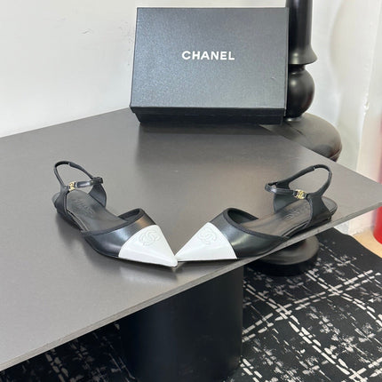 CHANEL 26S FLAT POINTED-TOE SLINGBACKS  IN BLACK AND WHITE LAMBSKIN