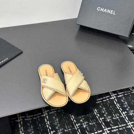 CHANEL 26S CROSS-STRAP SANDALS IN BEIGE LEATHER