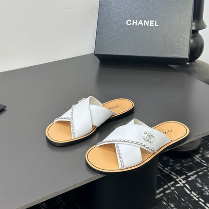 CHANEL 26S CROSS-STRAP SANDALS IN WHITE LEATHER