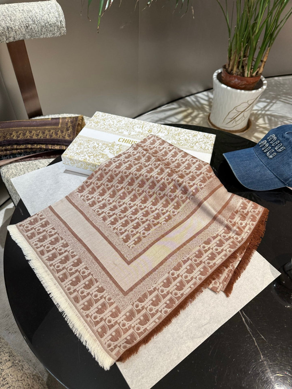 DIOR 26S SCARF 140CM IN CASHMERE 280065