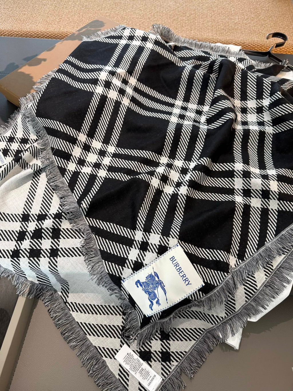 BURBERRY 26S SCARF 200CM IN SILK WOOL 171752