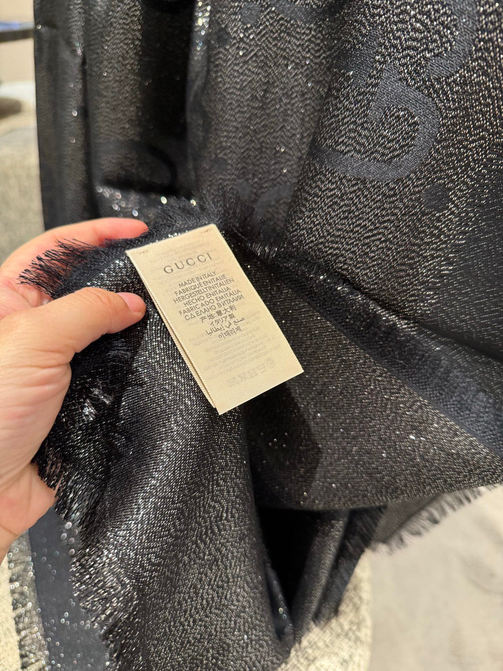 GUCCI 26S SCARF 140 IN CASHMERE AND SILK 309396