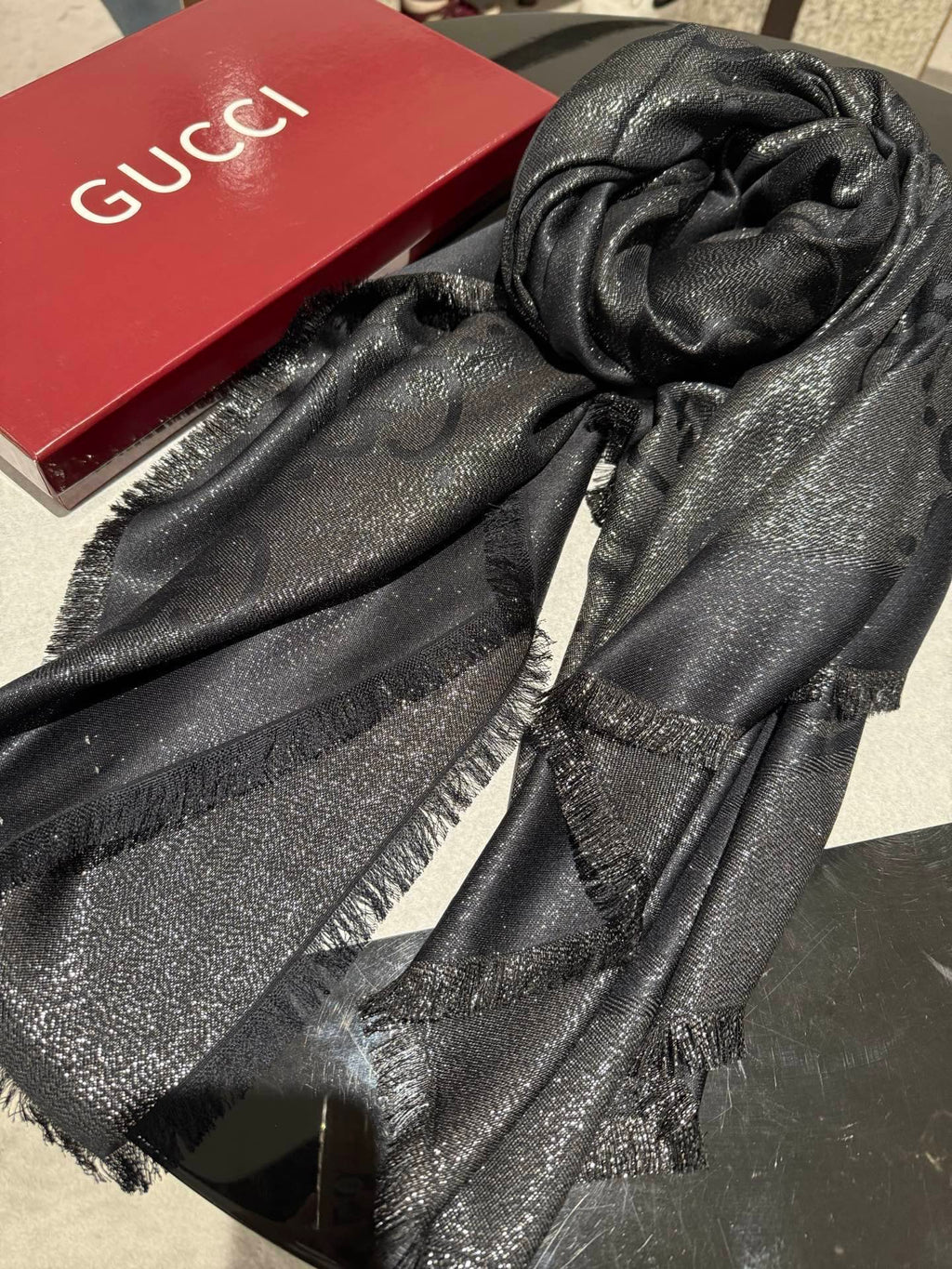 GUCCI 26S SCARF 140 IN CASHMERE AND SILK 309396