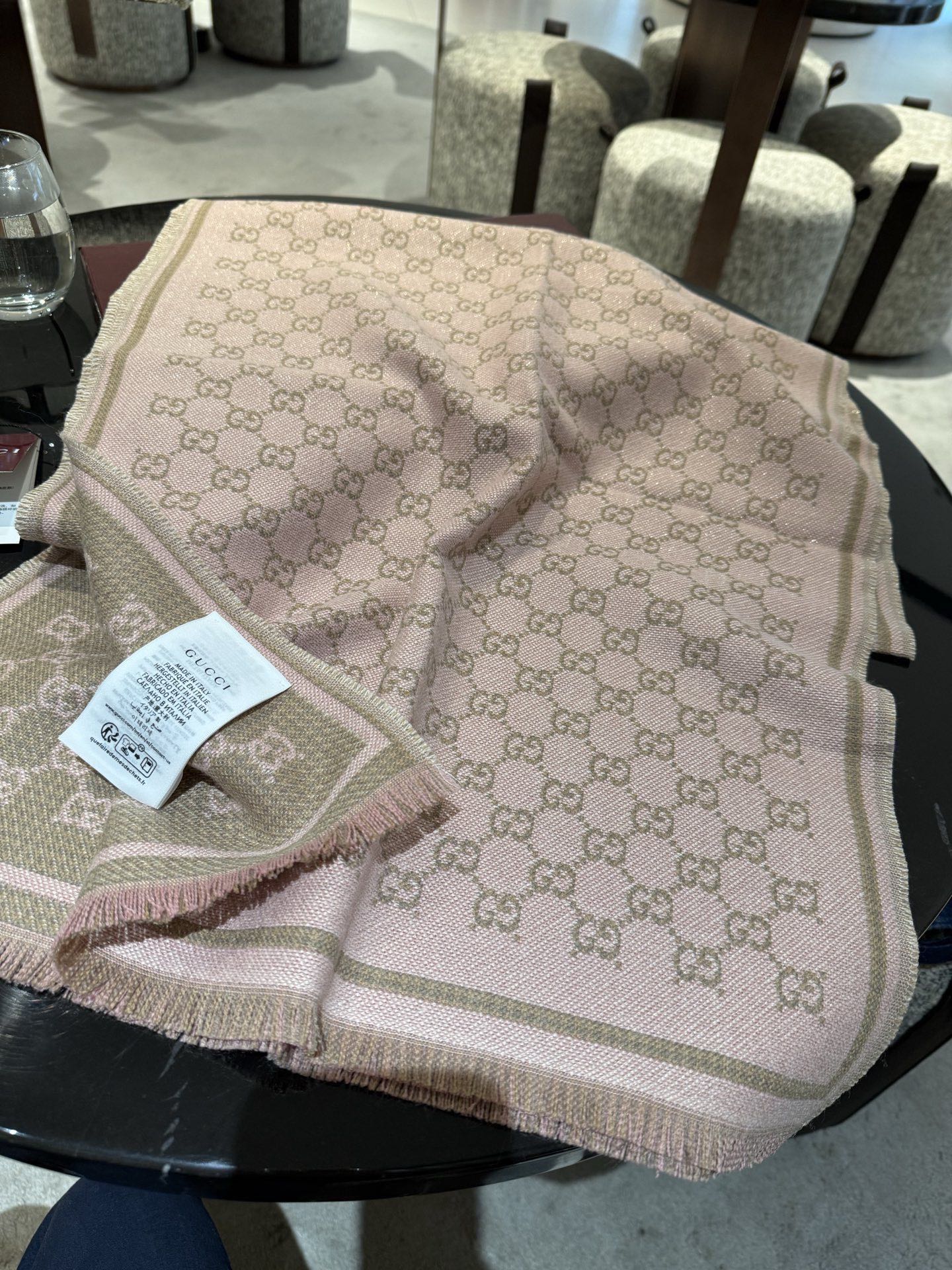 GUCCI 26S SCARF 180 IN CASHMERE AND SILK 309762