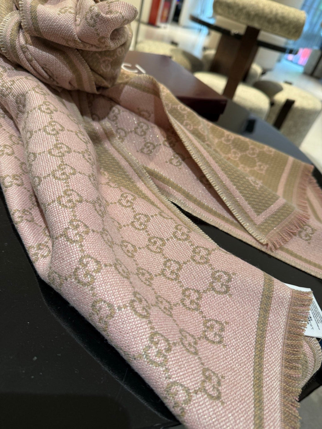 GUCCI 26S SCARF 180 IN CASHMERE AND SILK 309762