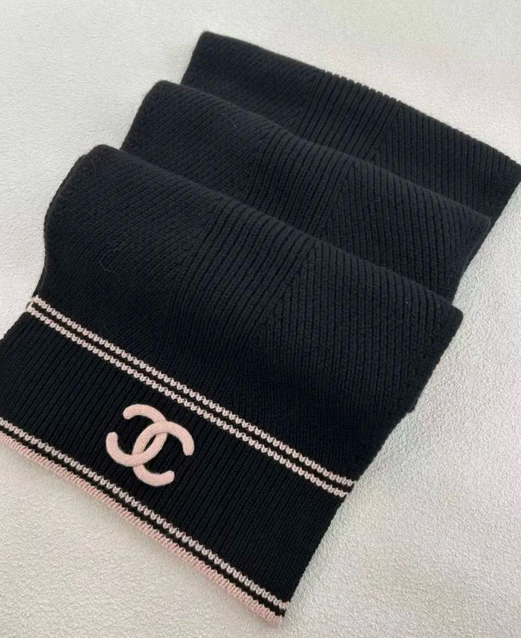 CHANEL 26S SCARF 190 IN KNITTED CASHMERE 309393