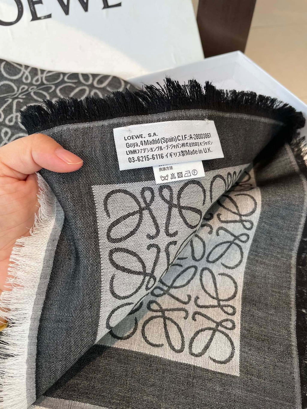LOEWE 26S SCARF 140 IN CASHMERE SILK 266416