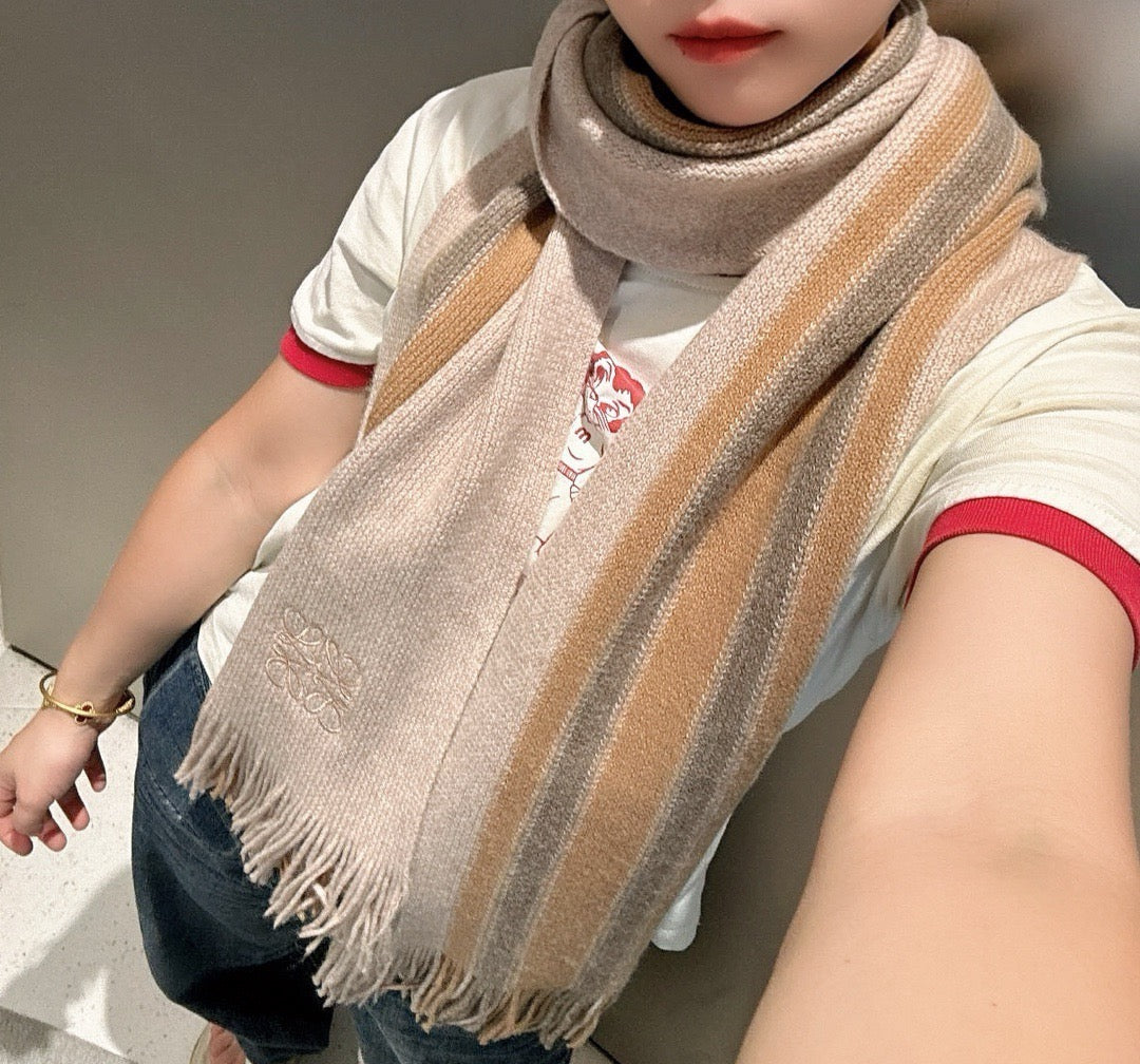 LOEWE 26S SCARF 180 IN CASHMERE 303164