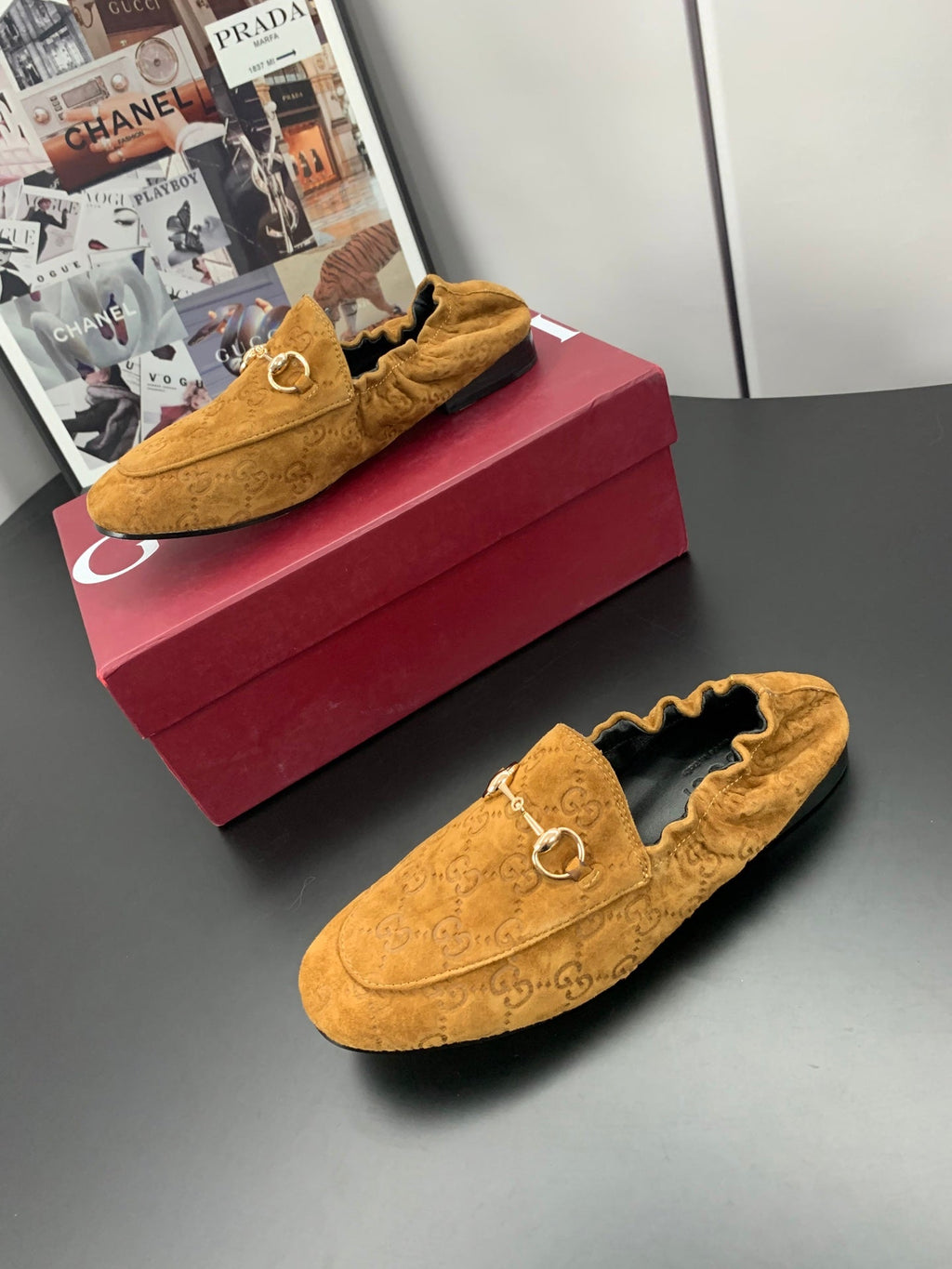 GUCCI 26S LOAFERS IN BROWN SUEDE