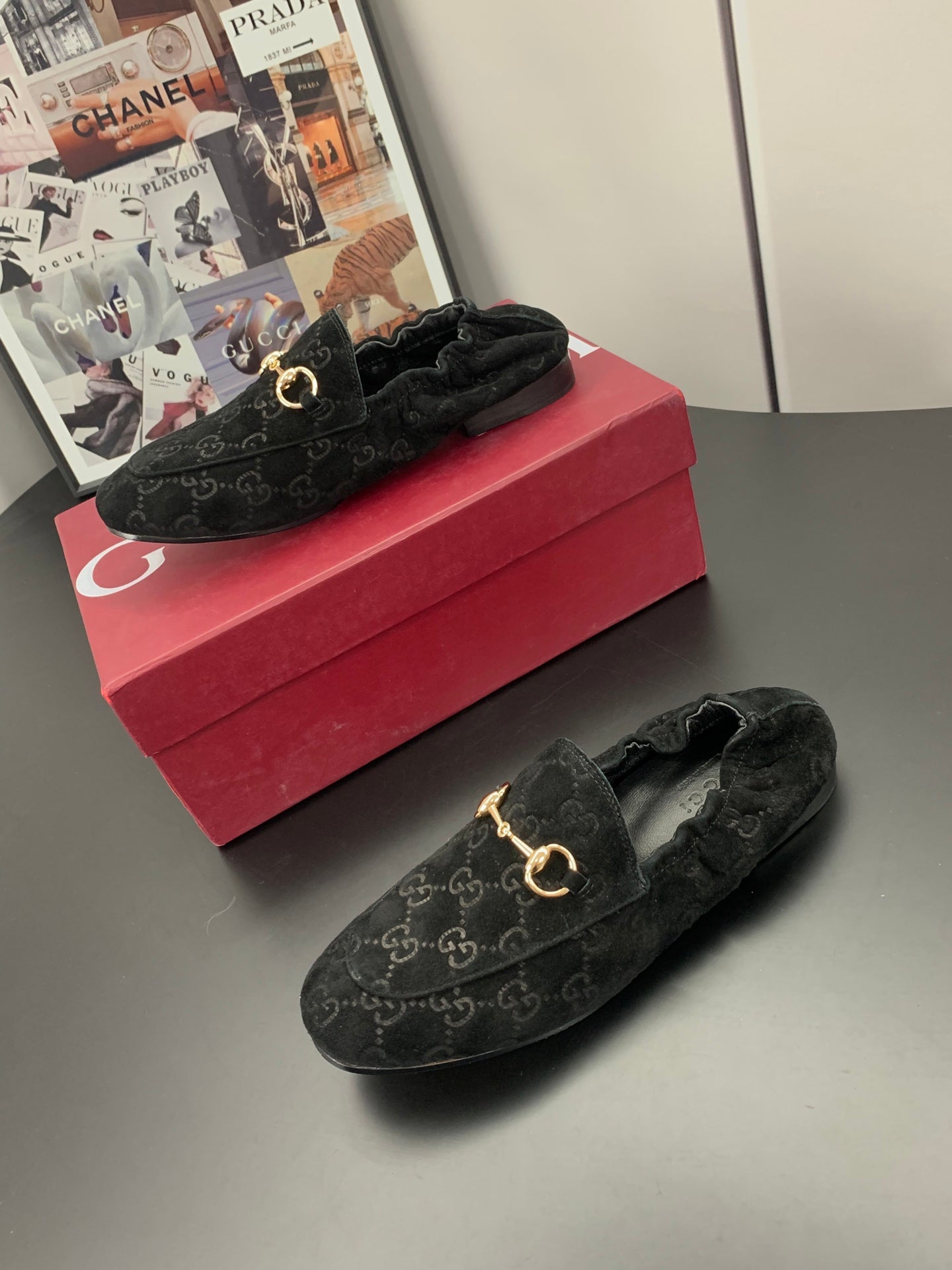 GUCCI 26S LOAFERS IN BLACK SUEDE
