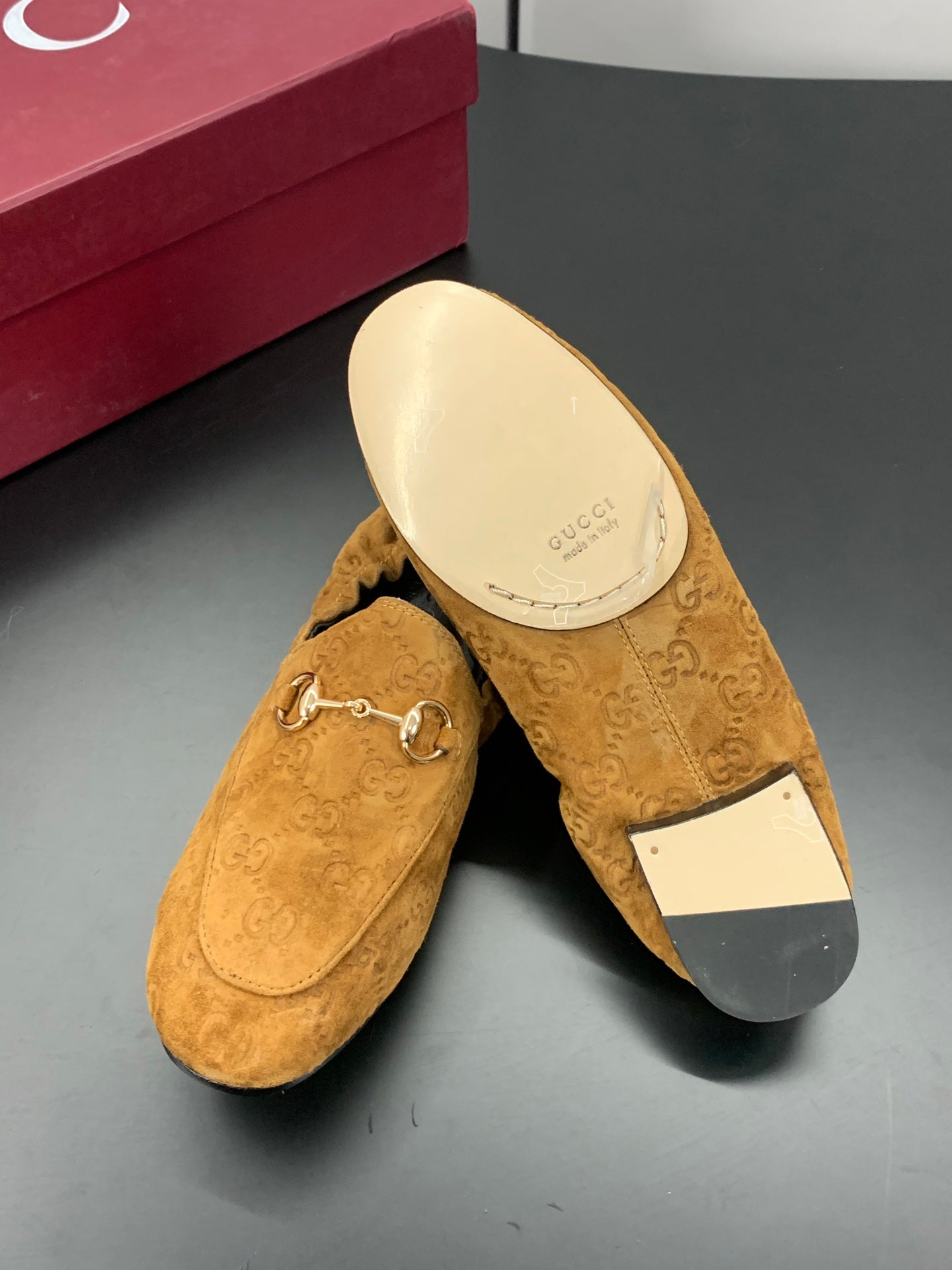 GUCCI 26S LOAFERS IN BROWN SUEDE