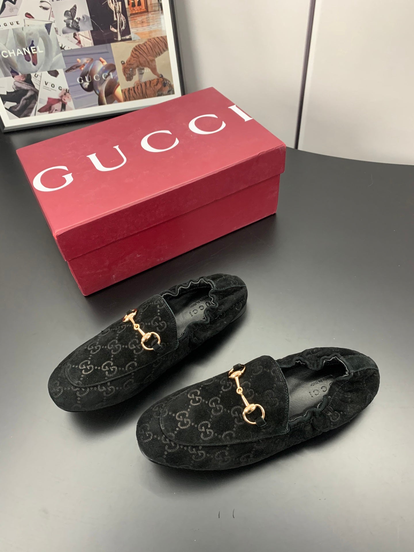 GUCCI 26S LOAFERS IN BLACK SUEDE