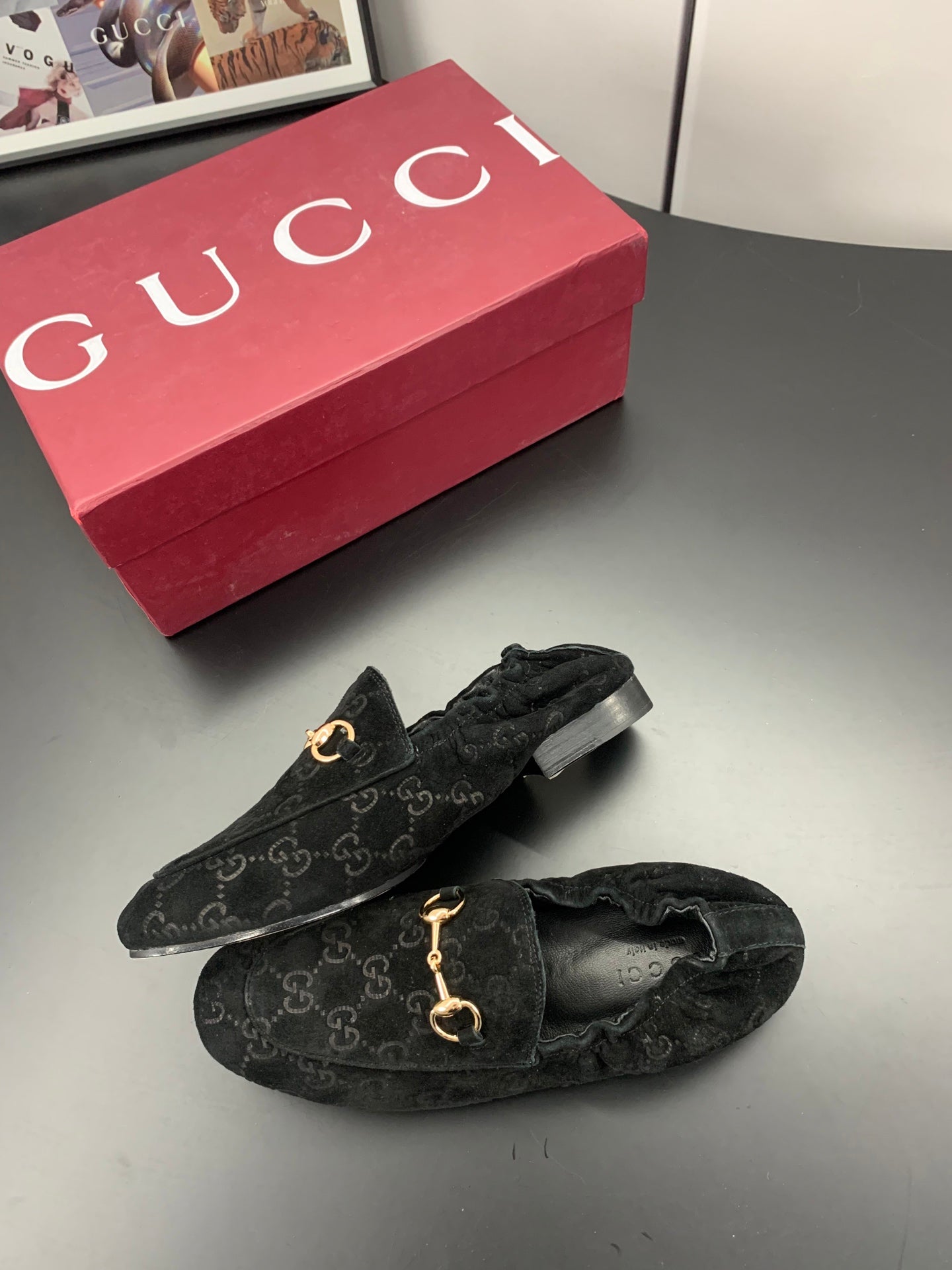GUCCI 26S LOAFERS IN BLACK SUEDE