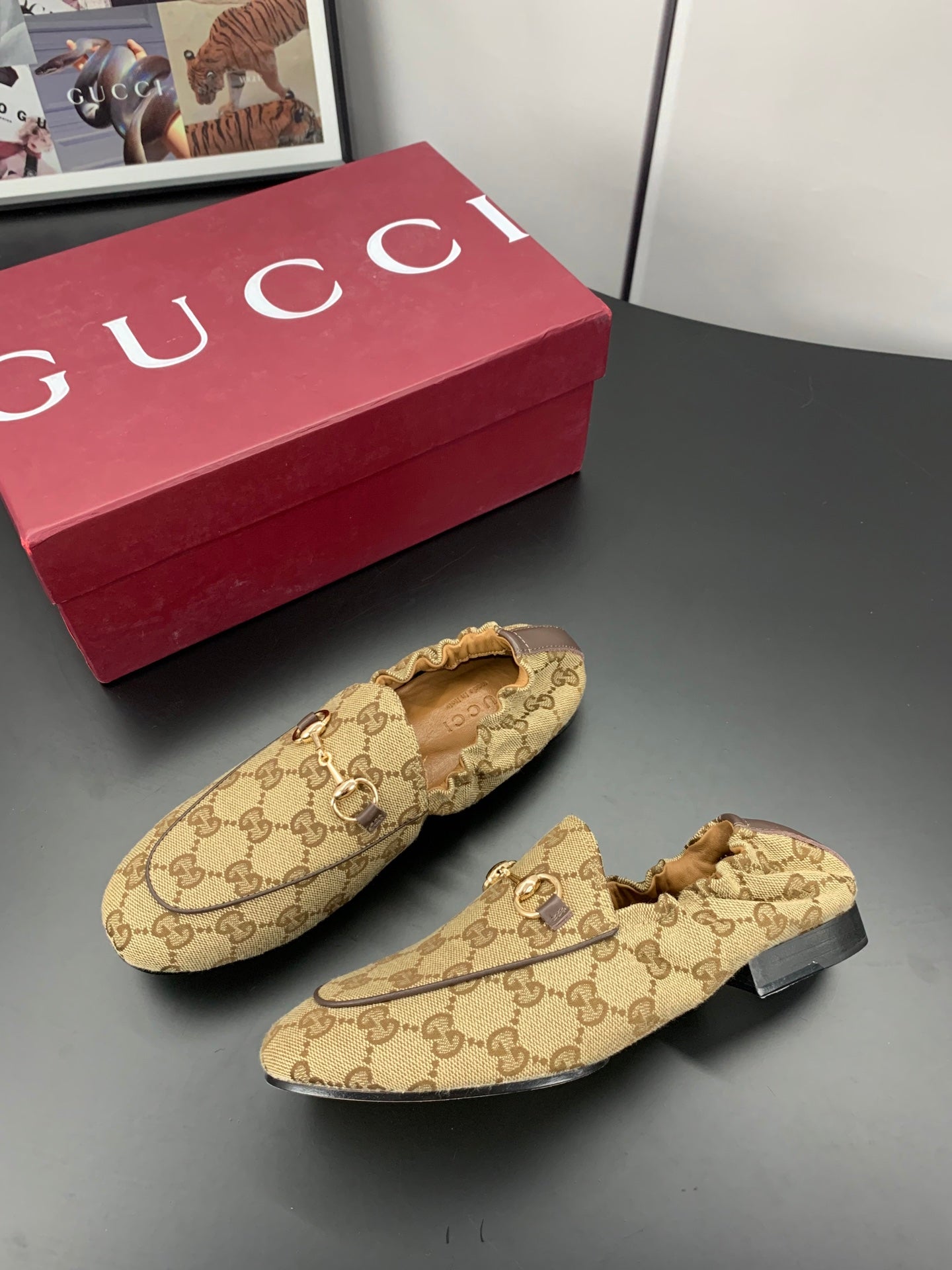 GUCCI 26S LOAFERS IN DARK BEIGE CANVAS