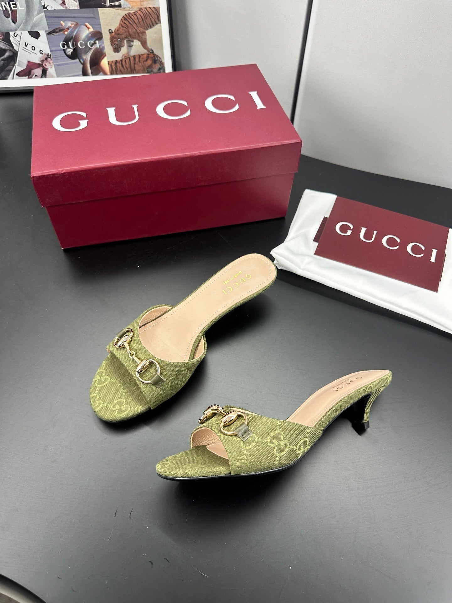 GUCCI 26S HIGH-HEELED SANDALS 50 MM IN MOSS GREEN CANVAS
