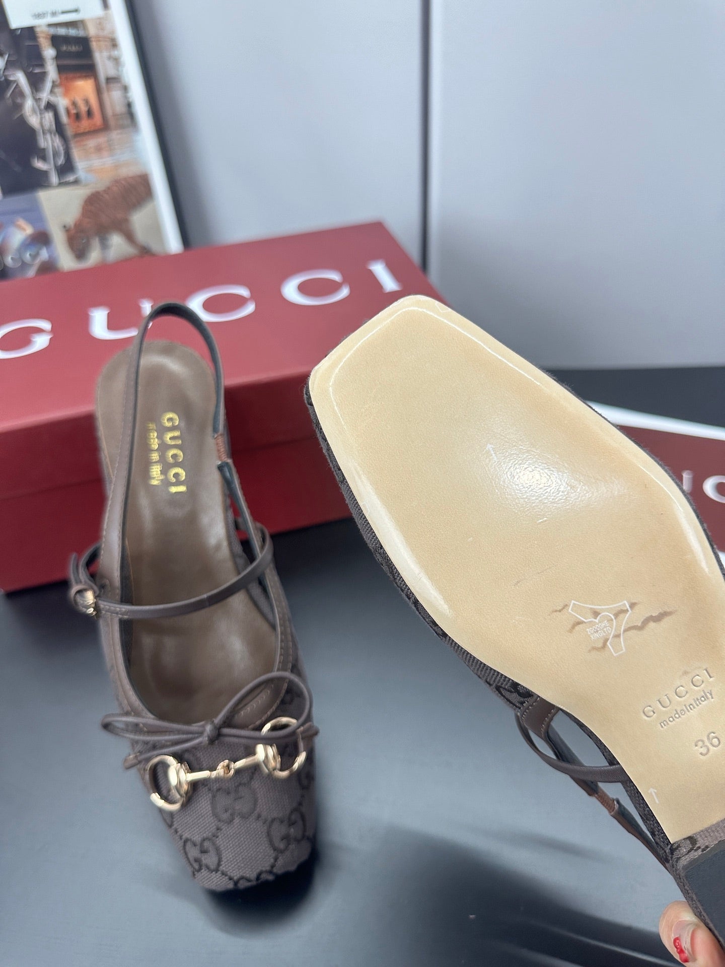 GUCCI 26S SLINGBACK 25 MM IN TAUPE BROWN CANVAS