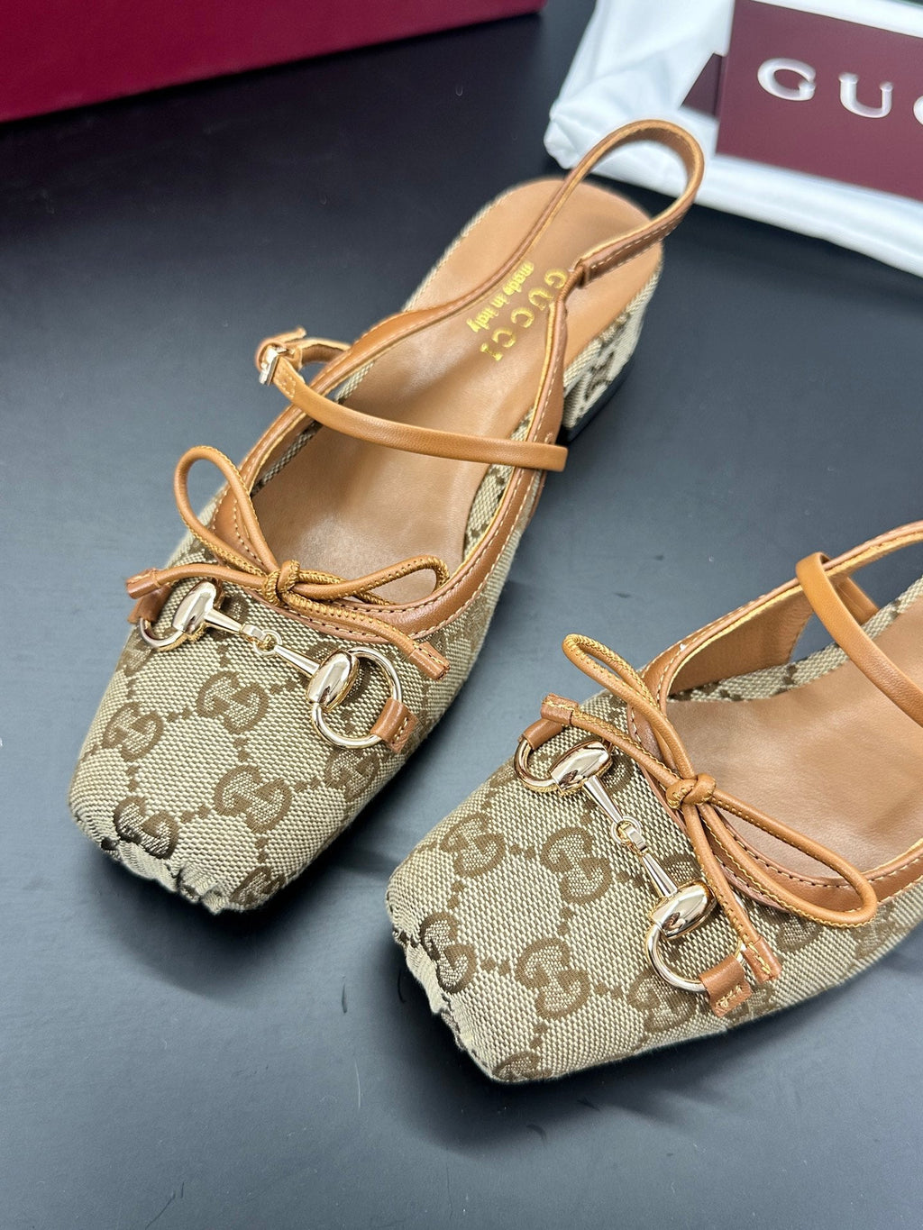GUCCI 26S SLINGBACK 25 MM IN DARK BEIGE CANVAS