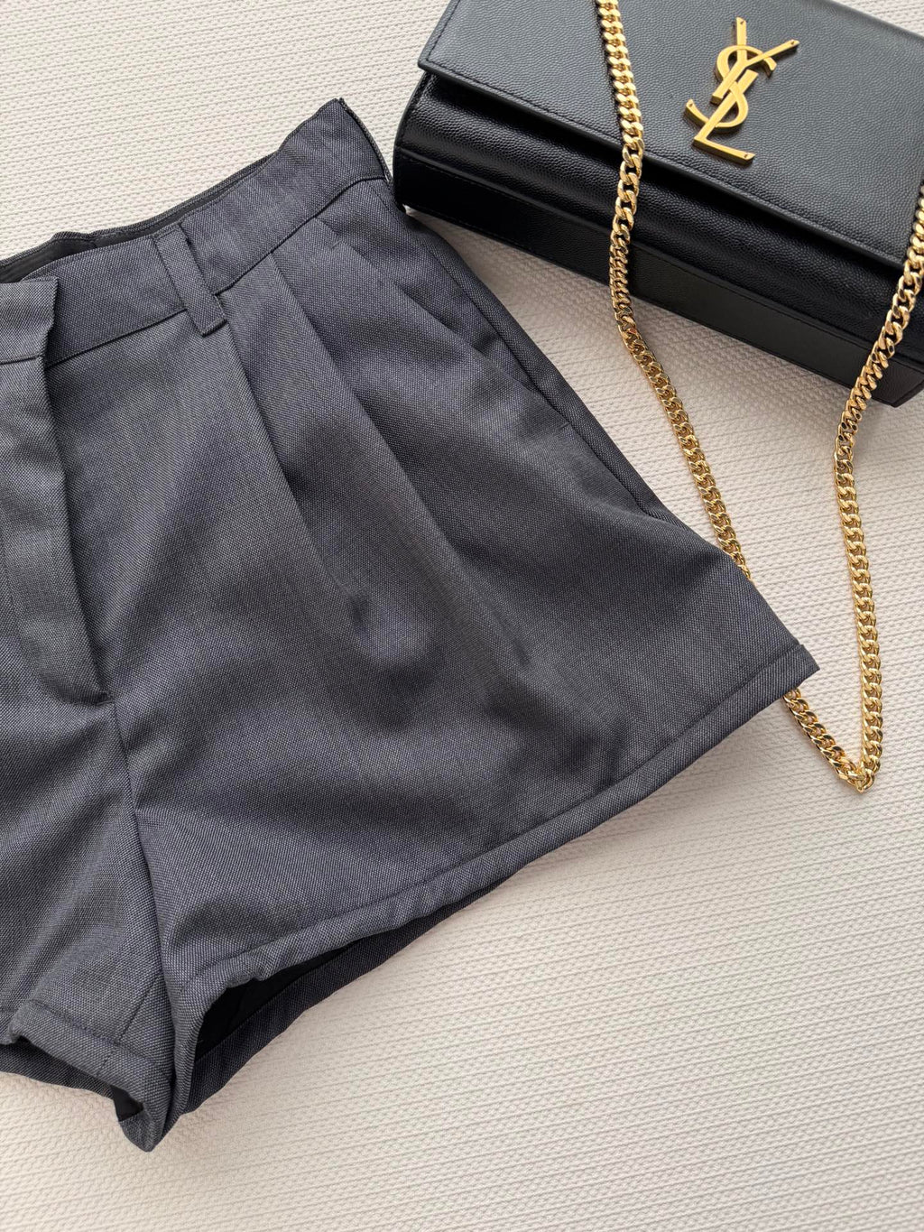 PRADA 26S SHORTS 760
