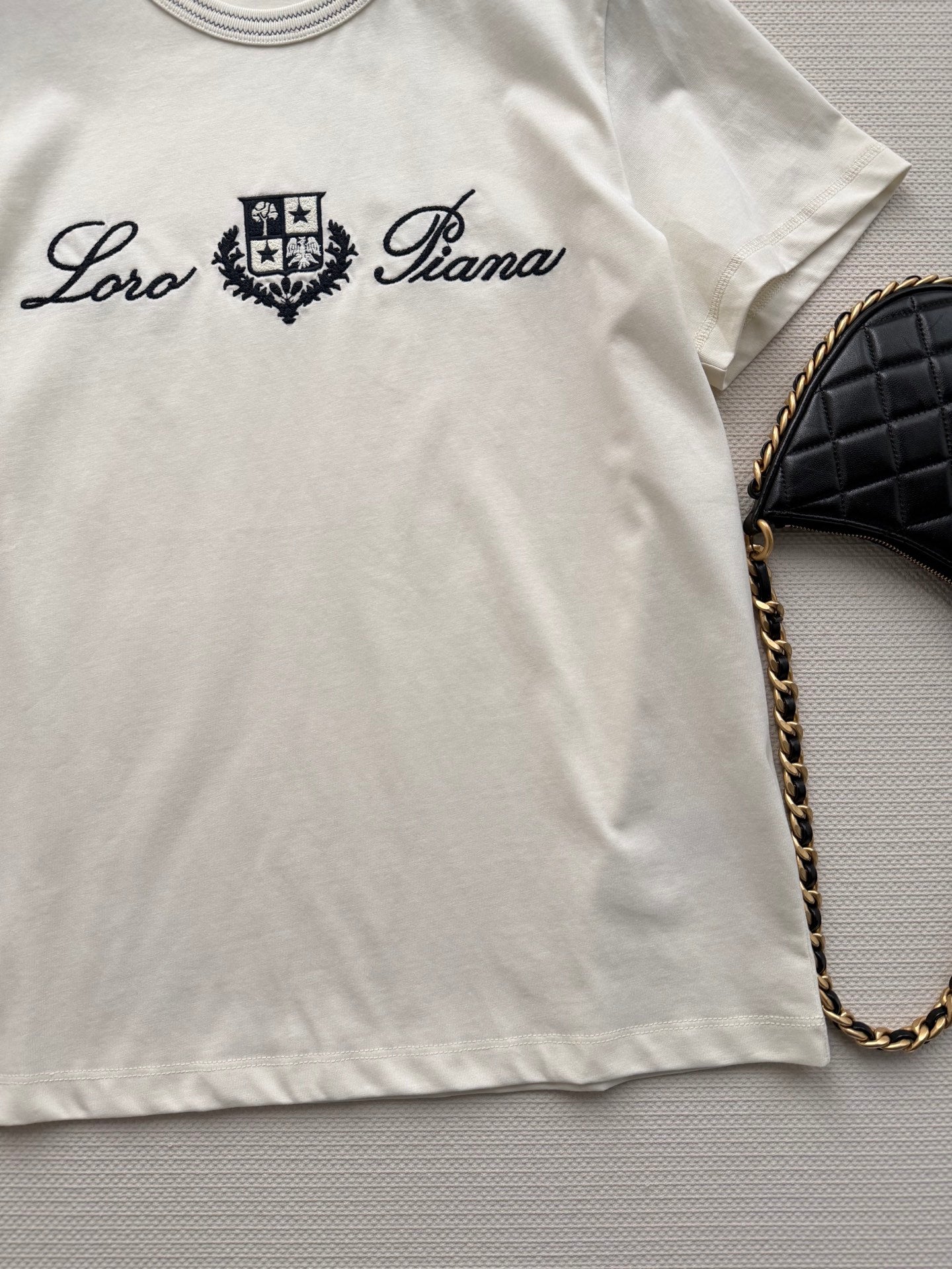 LORO PIANA 26S SHORT SLEEVE T-SHIRT 761