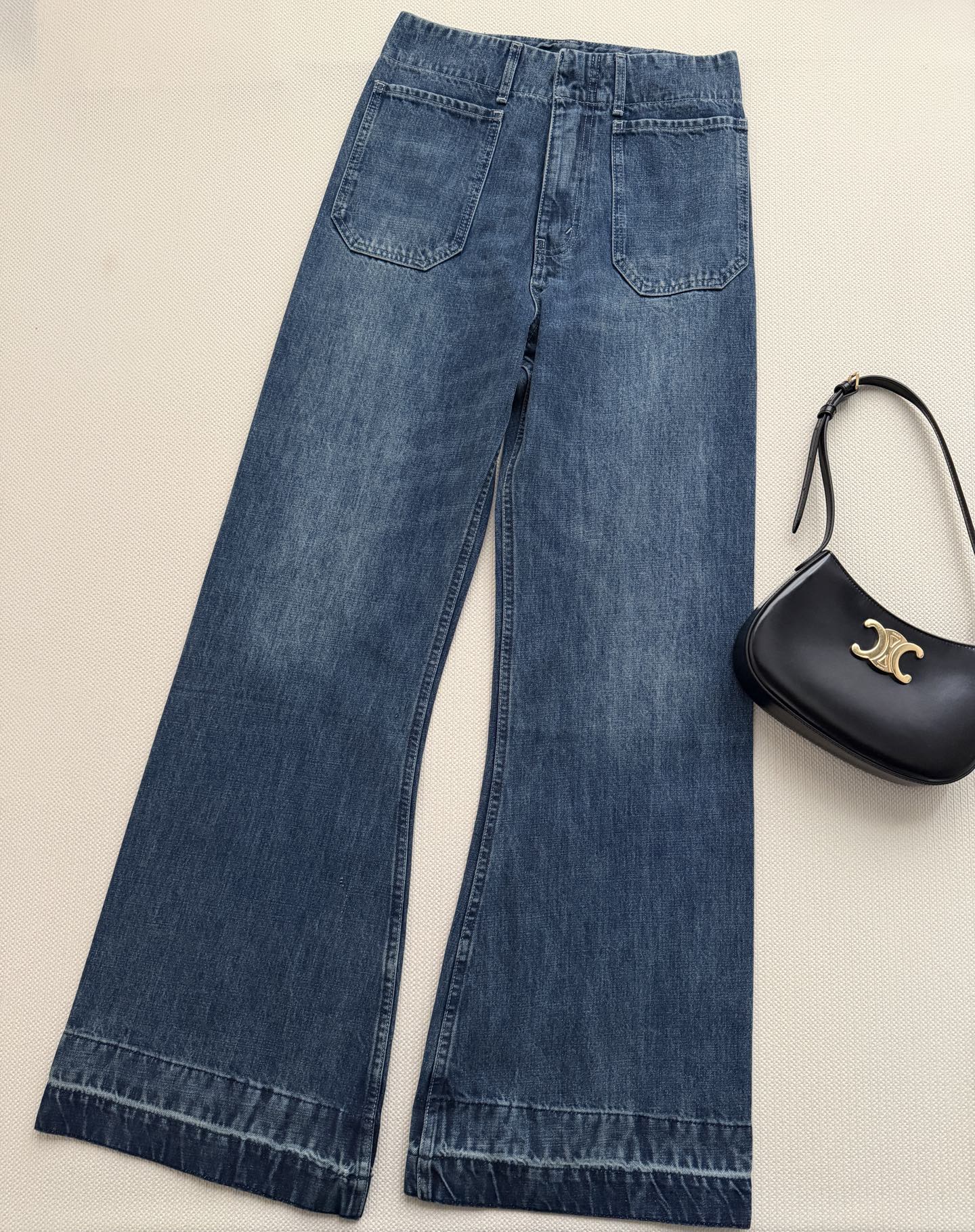 CELINE 26S FLARED JEANS 431