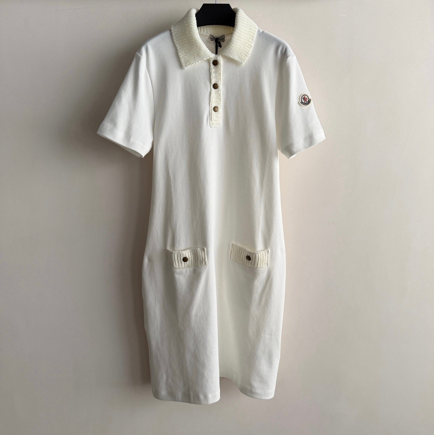 MONCLER 26S SHORT-SLEEVE POLO DRESS 673