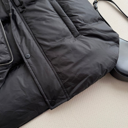 CELINE 26S PUFFER VEST 554