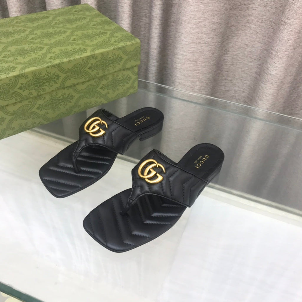 GG  marmont logo - embellished mattelasse leather sandal in black