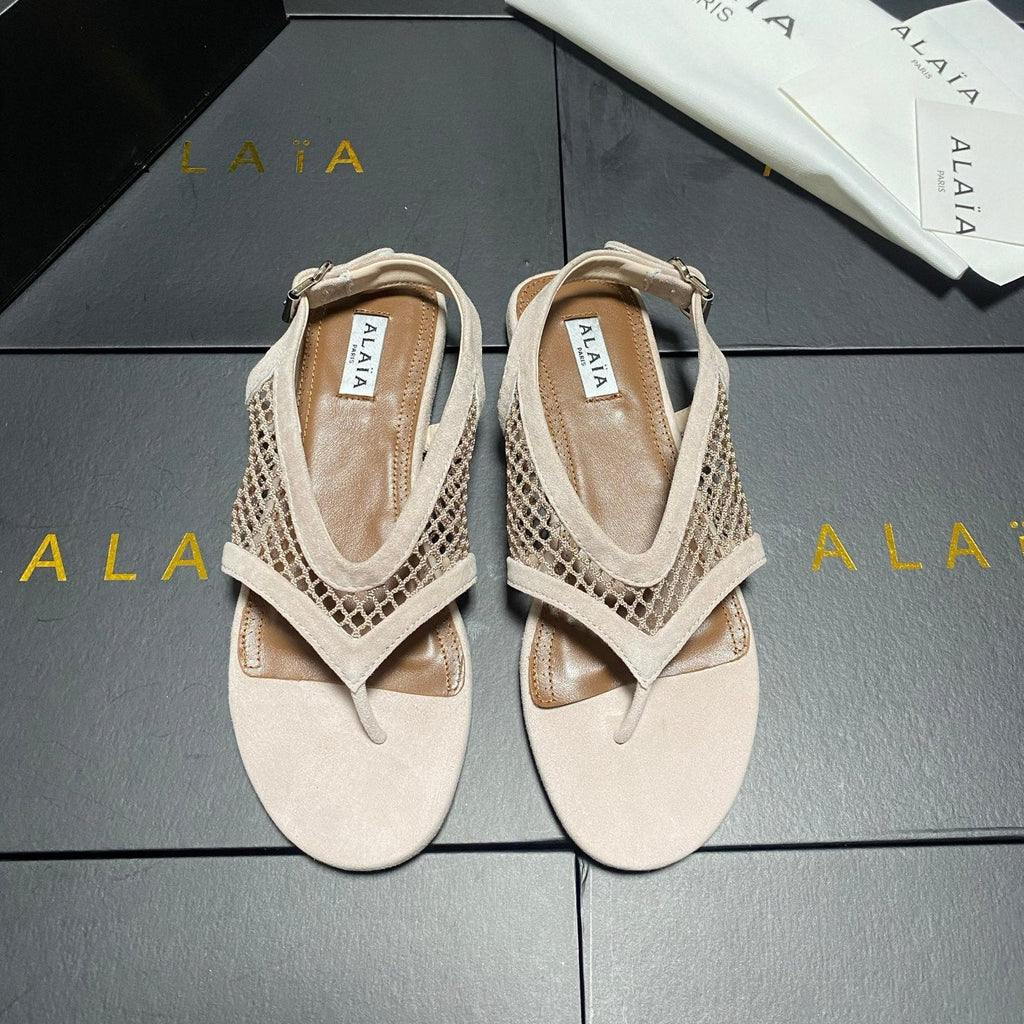 ALAIA 26S FLAT MESH THONG SANDALS IN BEIGE SUEDE