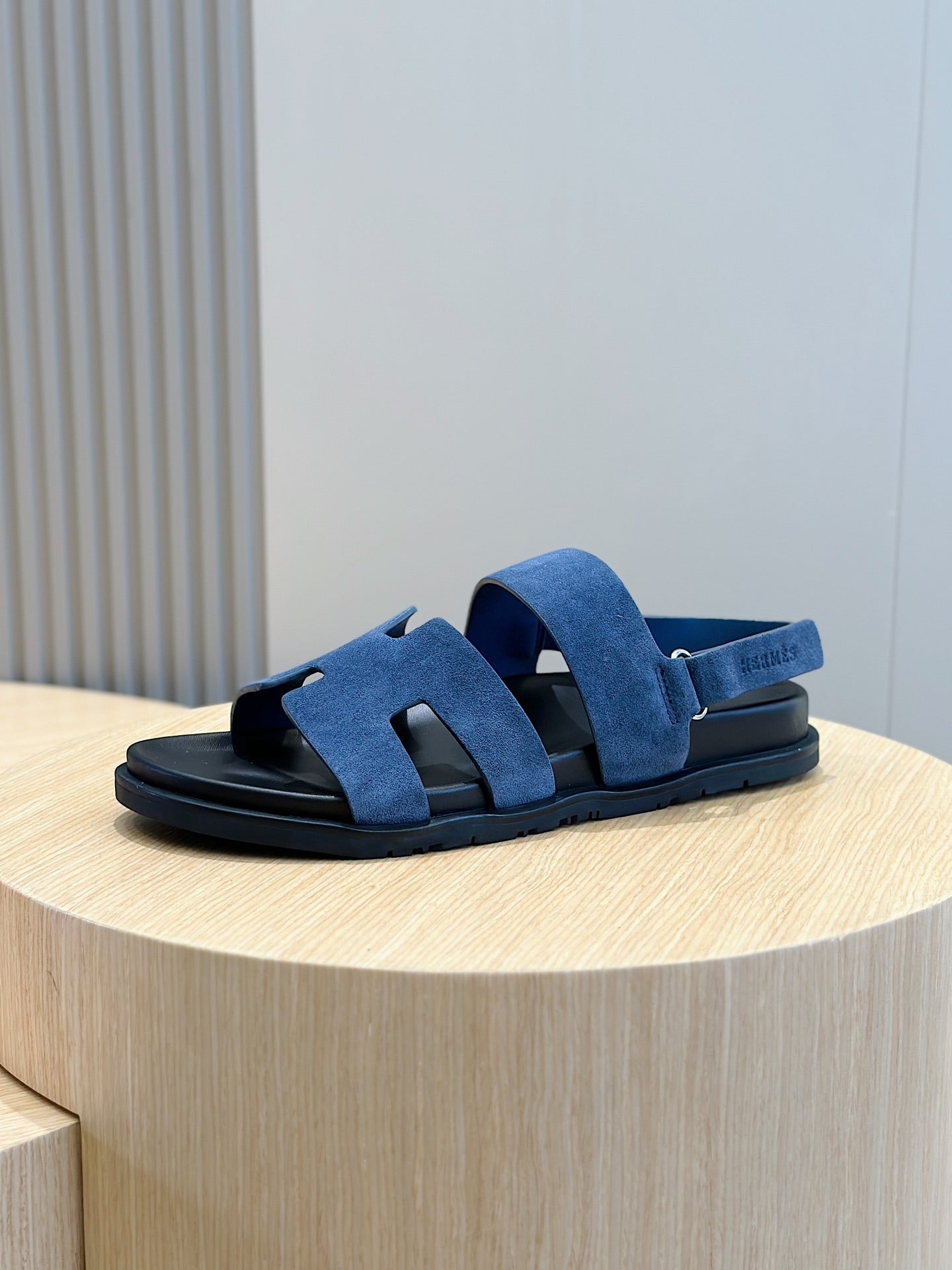 HM GENIUS SANDAL AEGEAN SUEDE