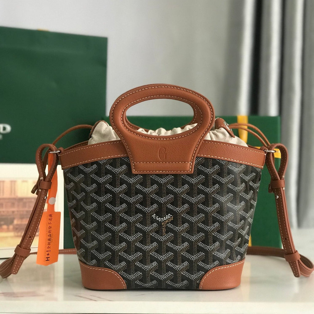 GOYA 26S BELUGA MINI BAG 23CM IN BROWN GOYARDINE CANVAS AND CALFSKIN