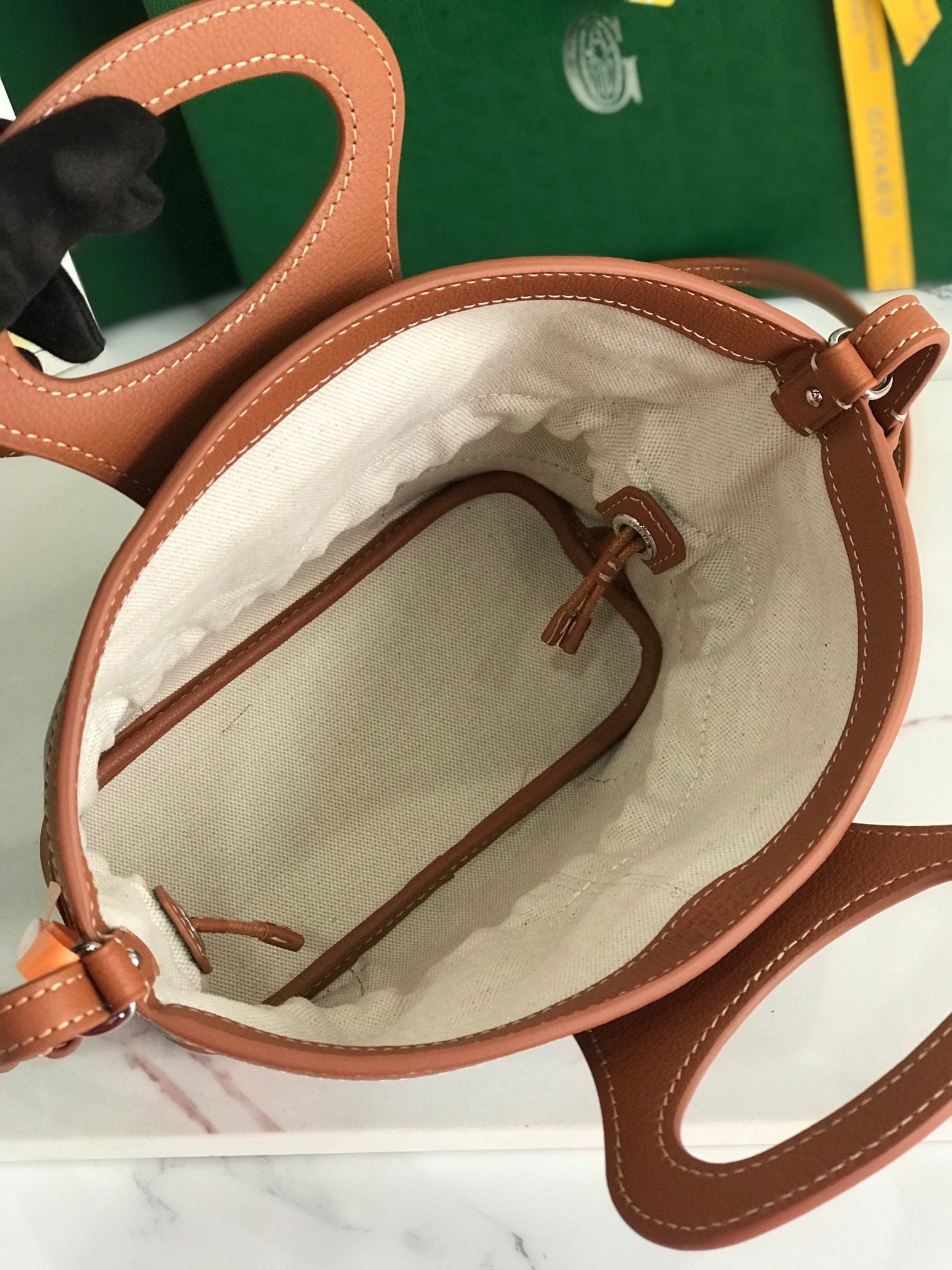 GOYA 26S BELUGA MINI BAG 23CM IN BROWN GOYARDINE CANVAS AND CALFSKIN