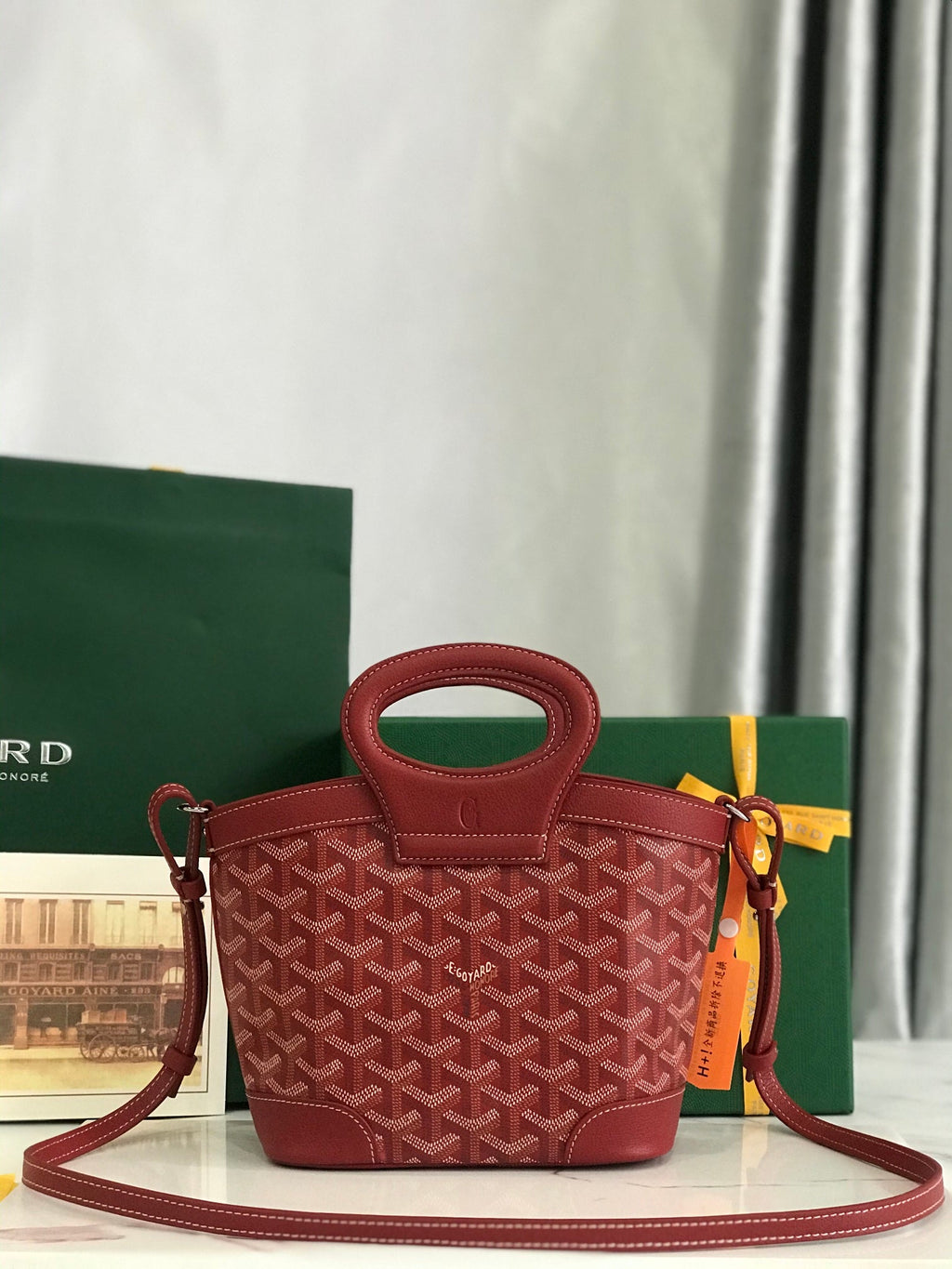 GOYA 26S BELUGA MINI BAG 23CM IN DARK RED GOYARDINE CANVAS AND CALFSKIN