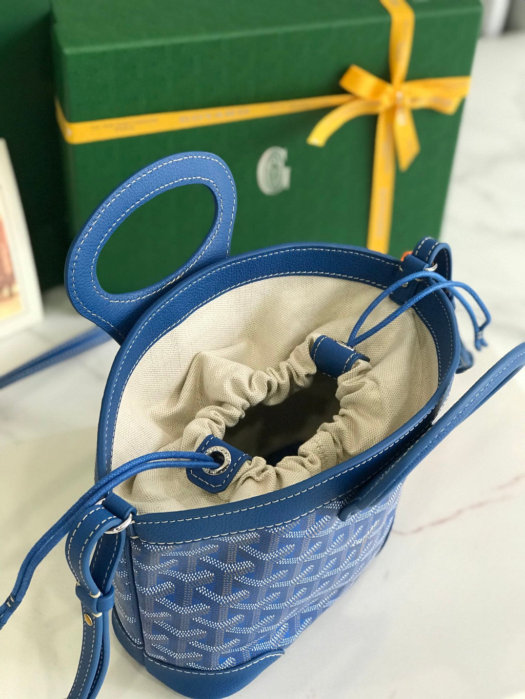 GOYA 26S BELUGA MINI BAG 23CM IN BLUE GOYARDINE CANVAS AND CALFSKIN