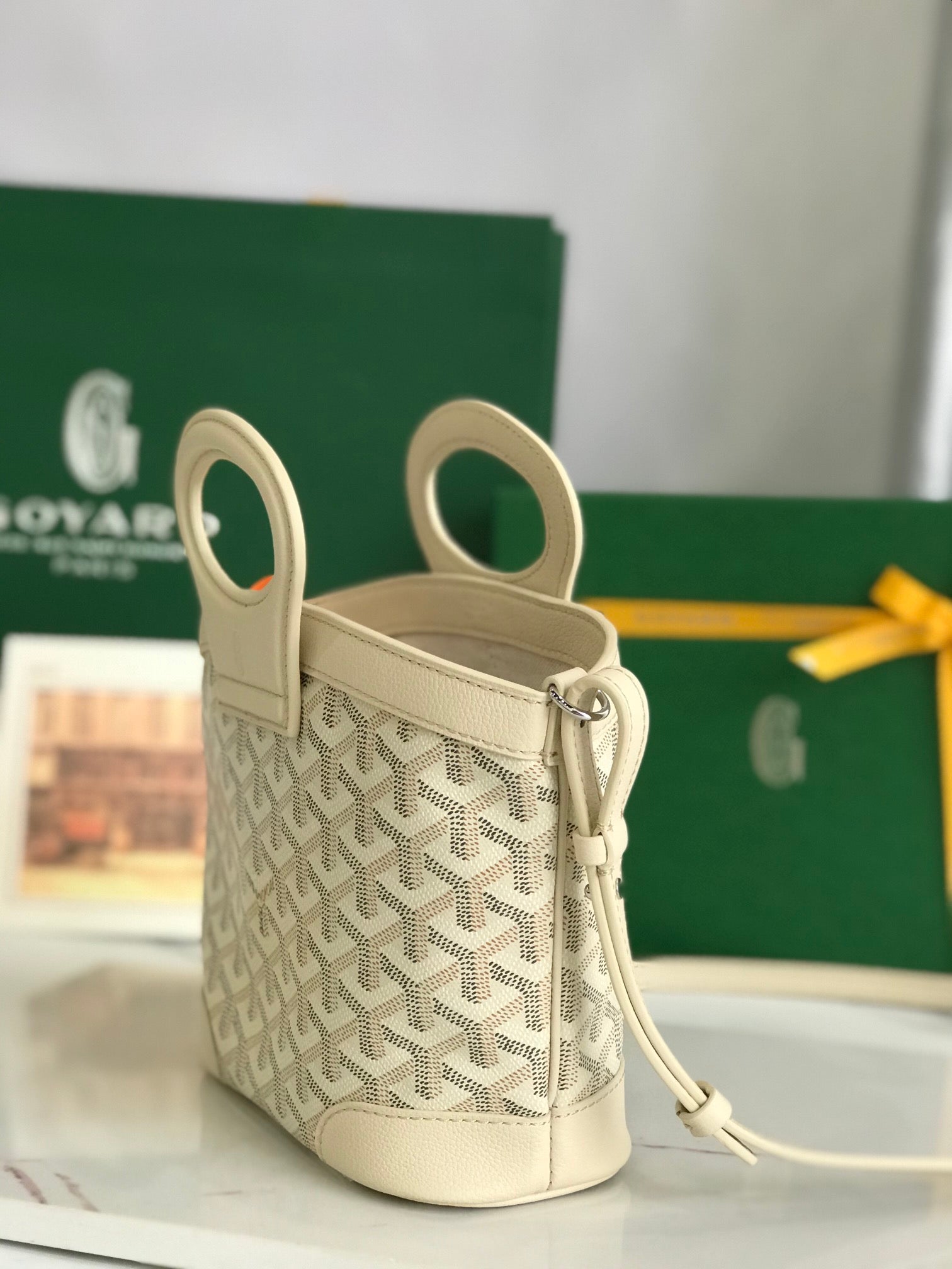 GOYA 26S BELUGA MINI BAG 23CM IN IVORY WHITE GOYARDINE CANVAS AND CALFSKIN