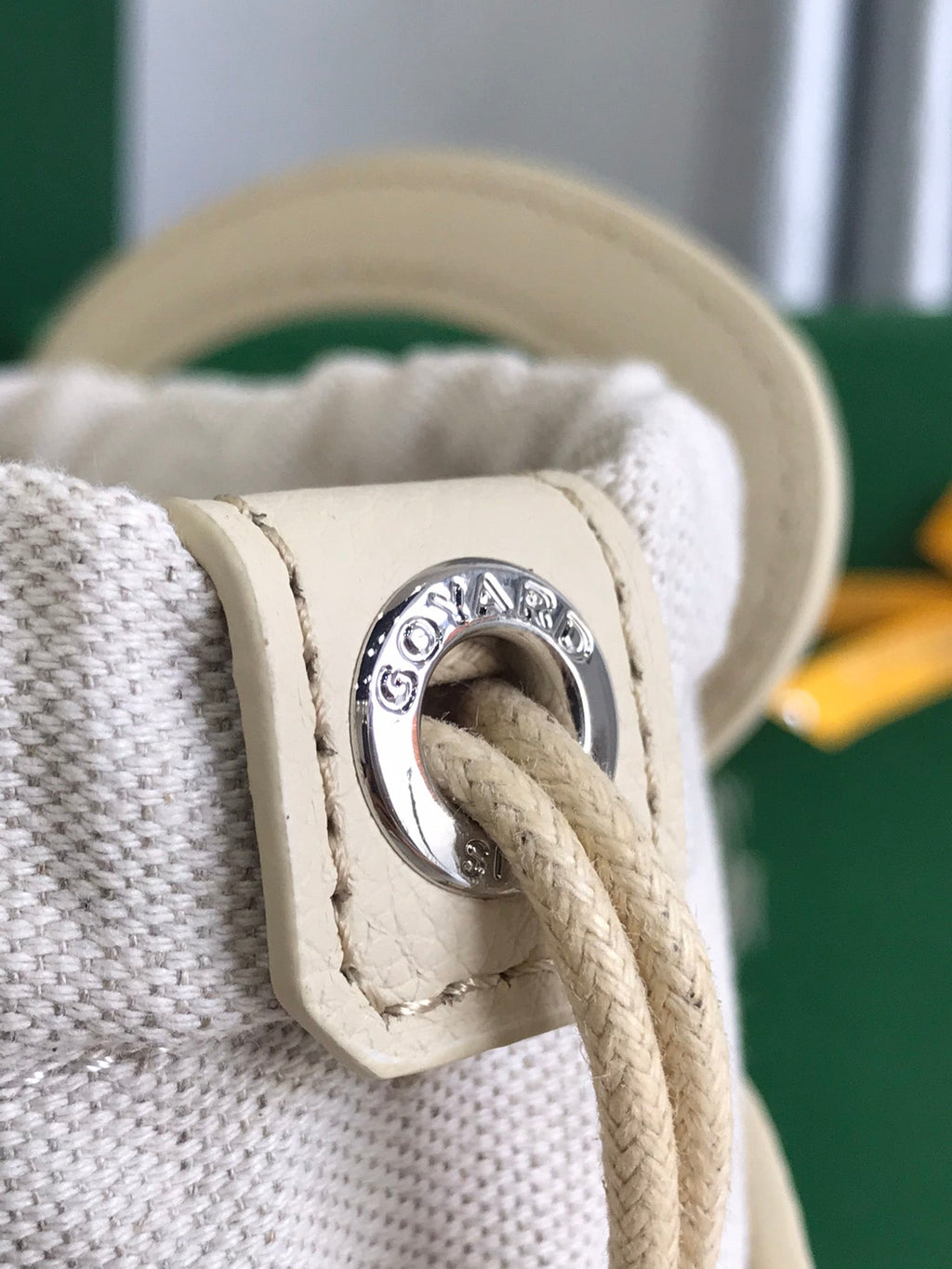GOYA 26S BELUGA MINI BAG 23CM IN IVORY WHITE GOYARDINE CANVAS AND CALFSKIN