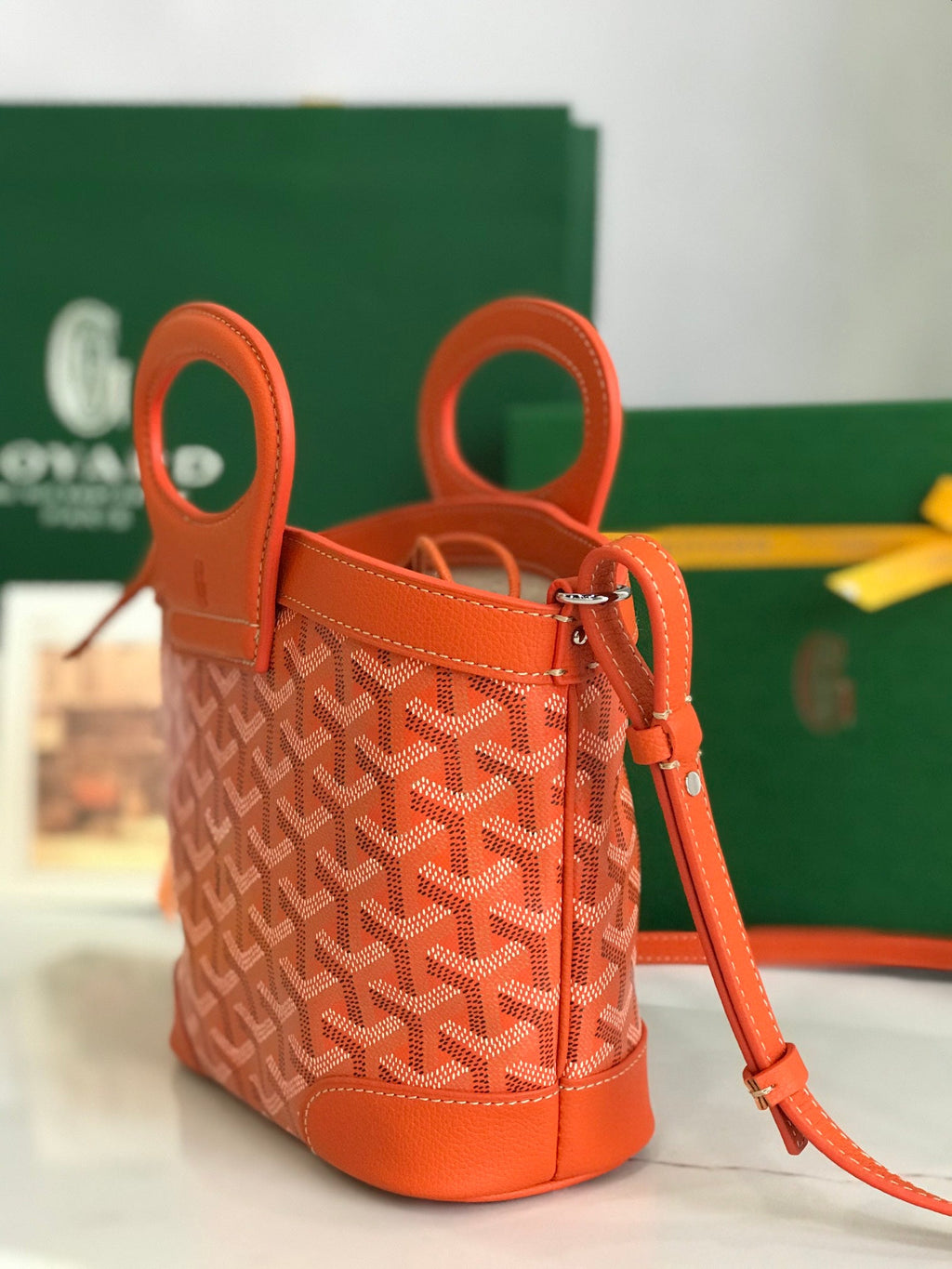 GOYA 26S BELUGA MINI BAG 23CM IN RED ORANGE GOYARDINE CANVAS AND CALFSKIN