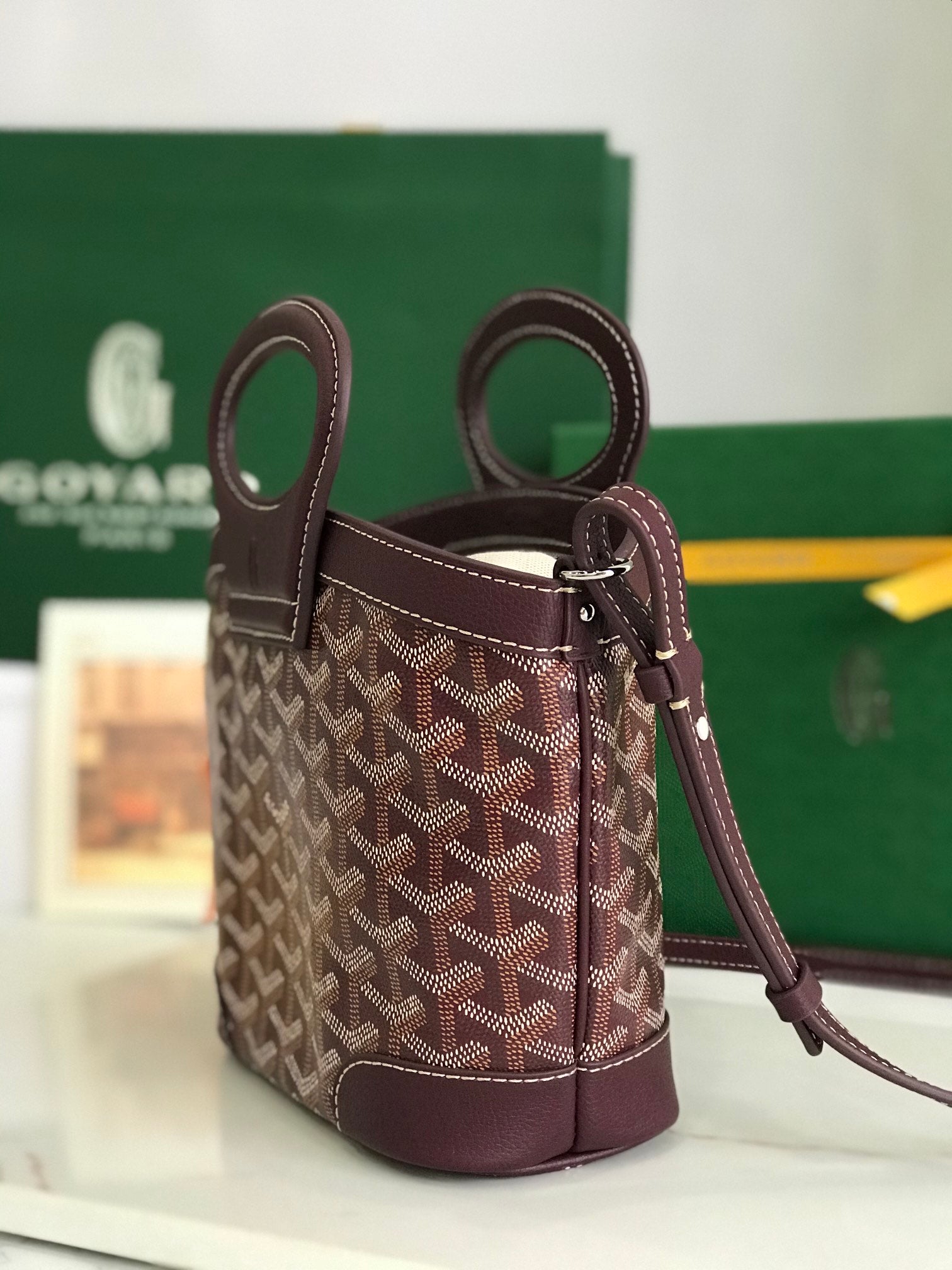 GOYA 26S BELUGA MINI BAG 23CM IN BURGUNDY BROWN GOYARDINE CANVAS AND CALFSKIN