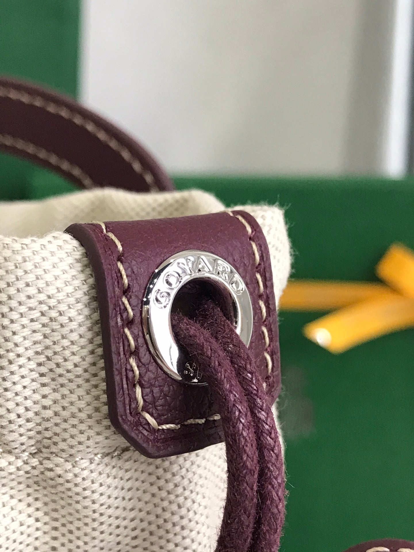 GOYA 26S BELUGA MINI BAG 23CM IN BURGUNDY BROWN GOYARDINE CANVAS AND CALFSKIN