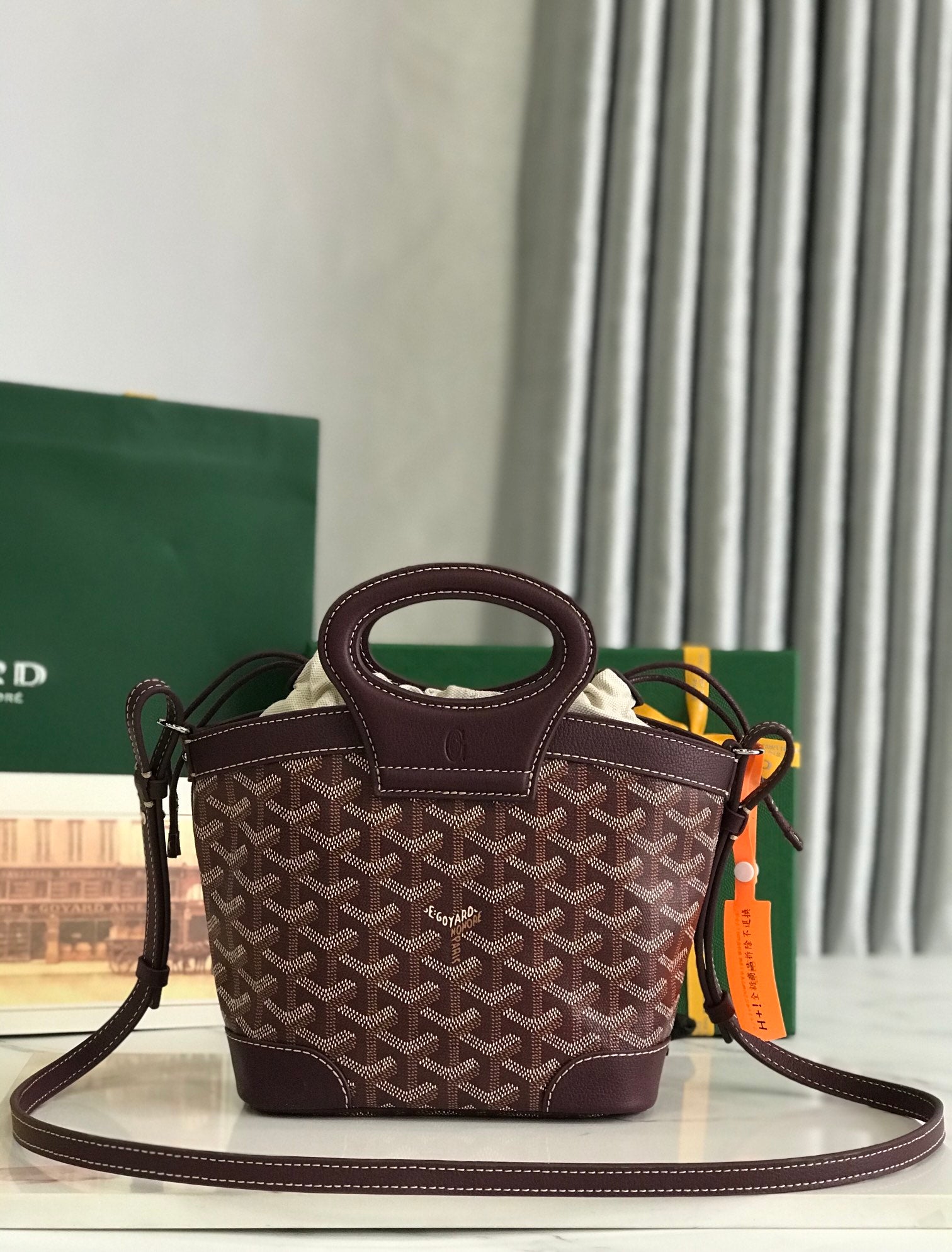 GOYA 26S BELUGA MINI BAG 23CM IN BURGUNDY BROWN GOYARDINE CANVAS AND CALFSKIN