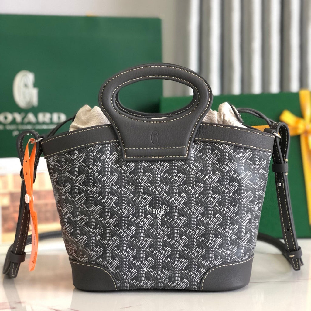 GOYA 26S BELUGA MINI BAG 23CM IN GREY GOYARDINE CANVAS AND CALFSKIN