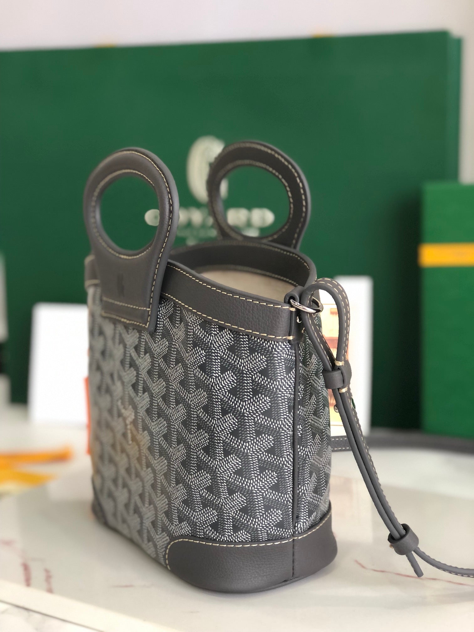 GOYA 26S BELUGA MINI BAG 23CM IN GREY GOYARDINE CANVAS AND CALFSKIN