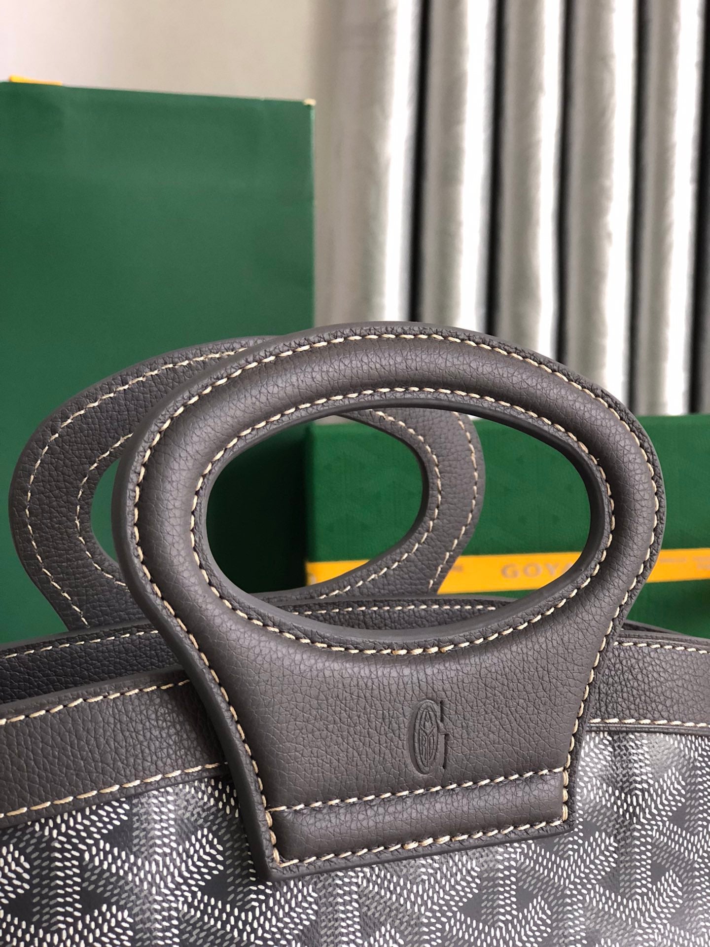 GOYA 26S BELUGA MINI BAG 23CM IN GREY GOYARDINE CANVAS AND CALFSKIN