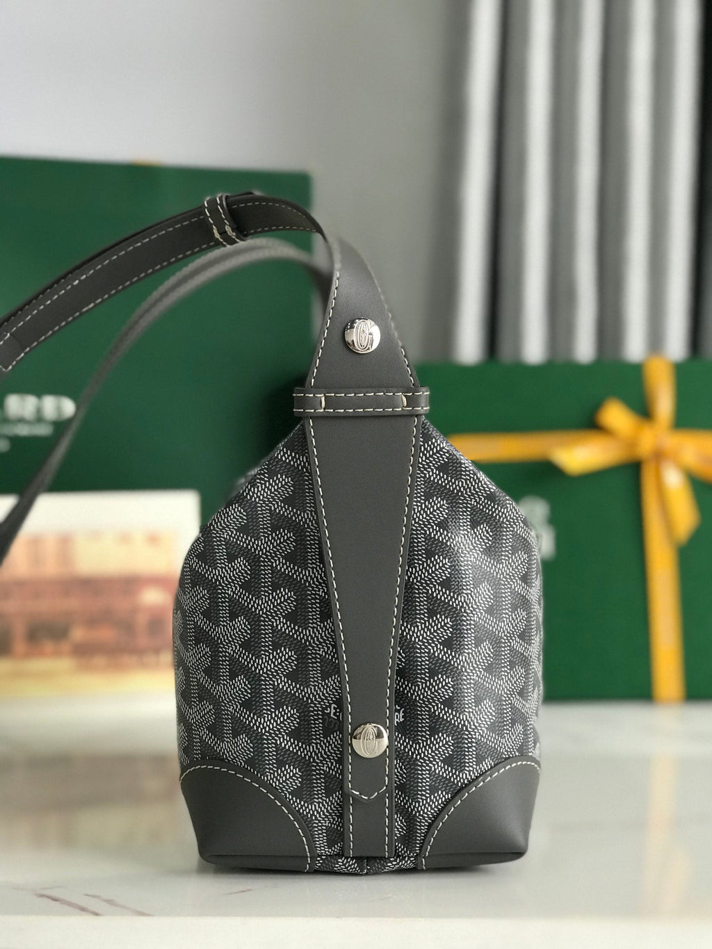 GOYA 26S BOEING 25CM IN GREY GOYARDINE CANVAS AND CALFSKIN