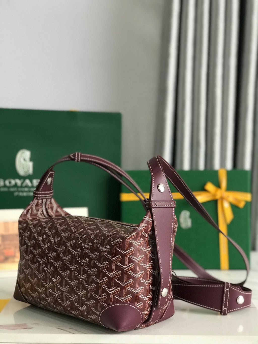 GOYA 26S BOEING 25CM IN BURGUNDY RED GOYARDINE CANVAS AND CALFSKIN