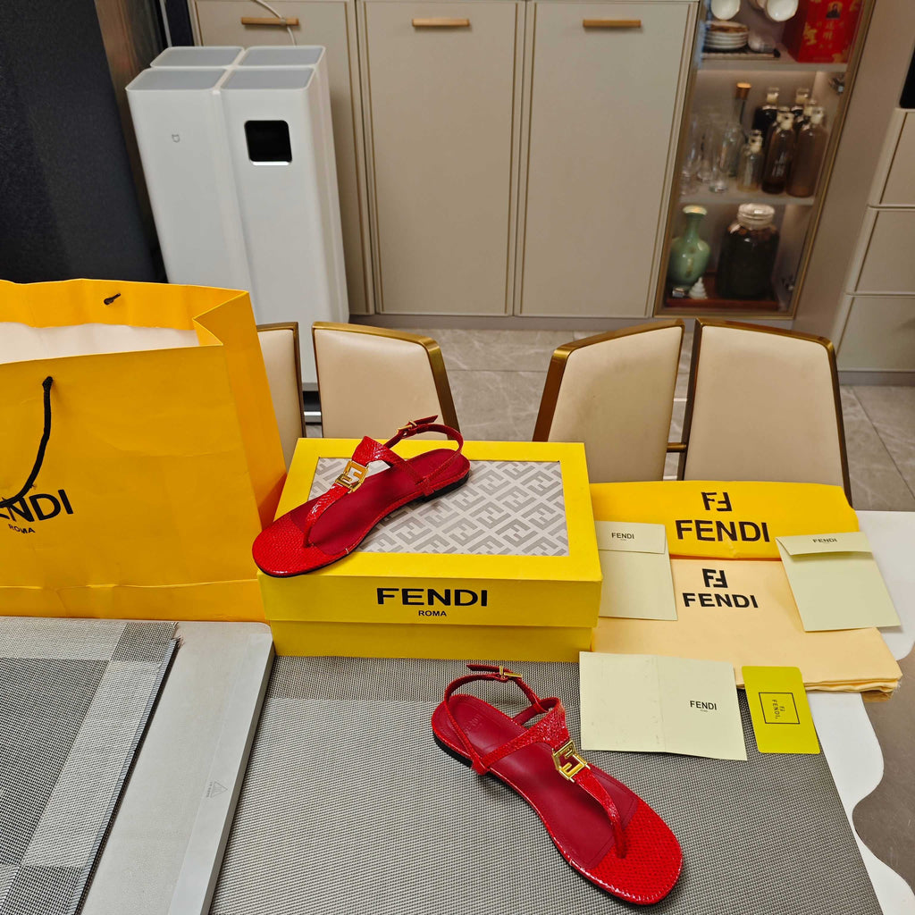FENDI 26S FLIP-FLOP SANDALS IN RED CALFSKIN