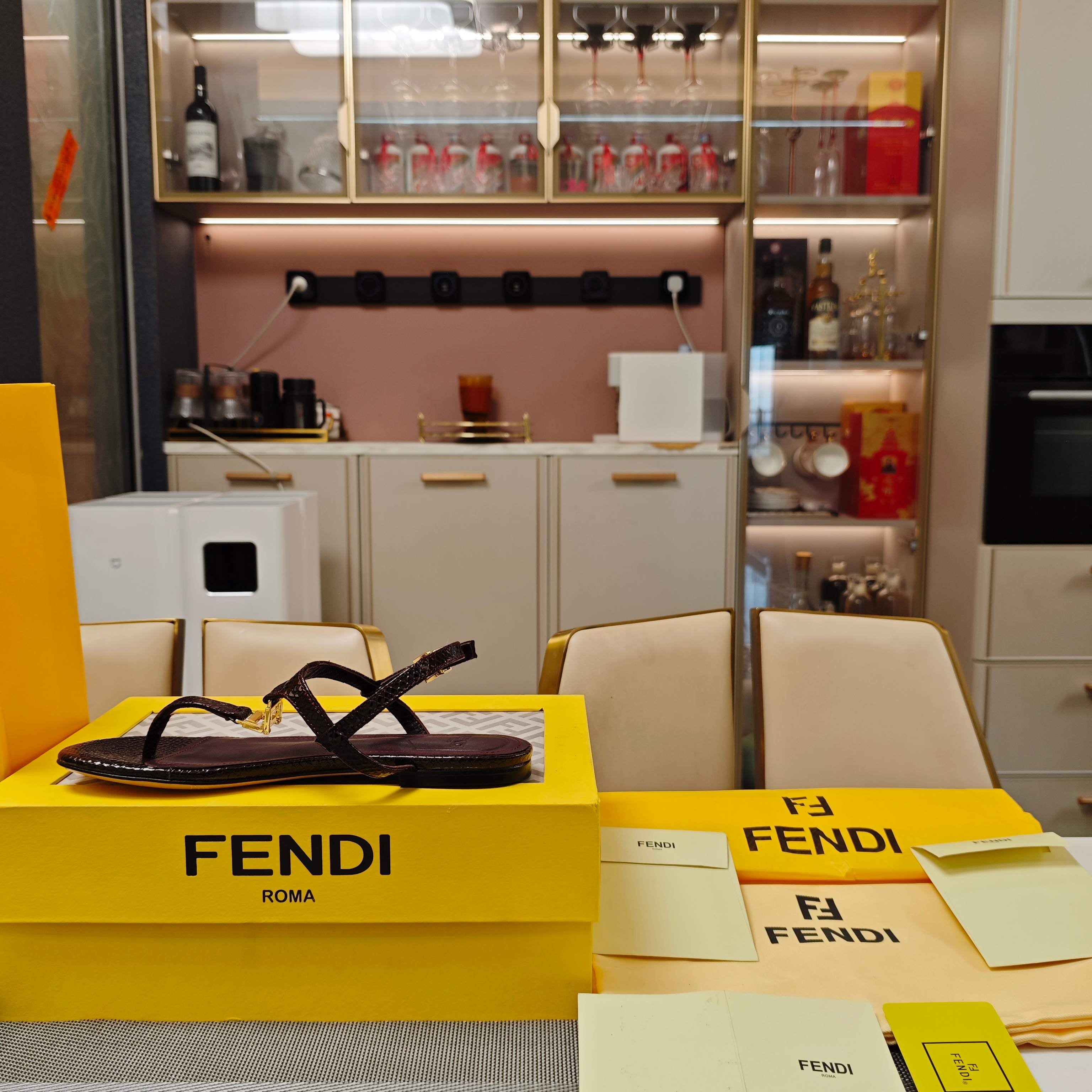 FENDI 26S FLIP-FLOP SANDALS IN CHOCOLATE BROWN CALFSKIN