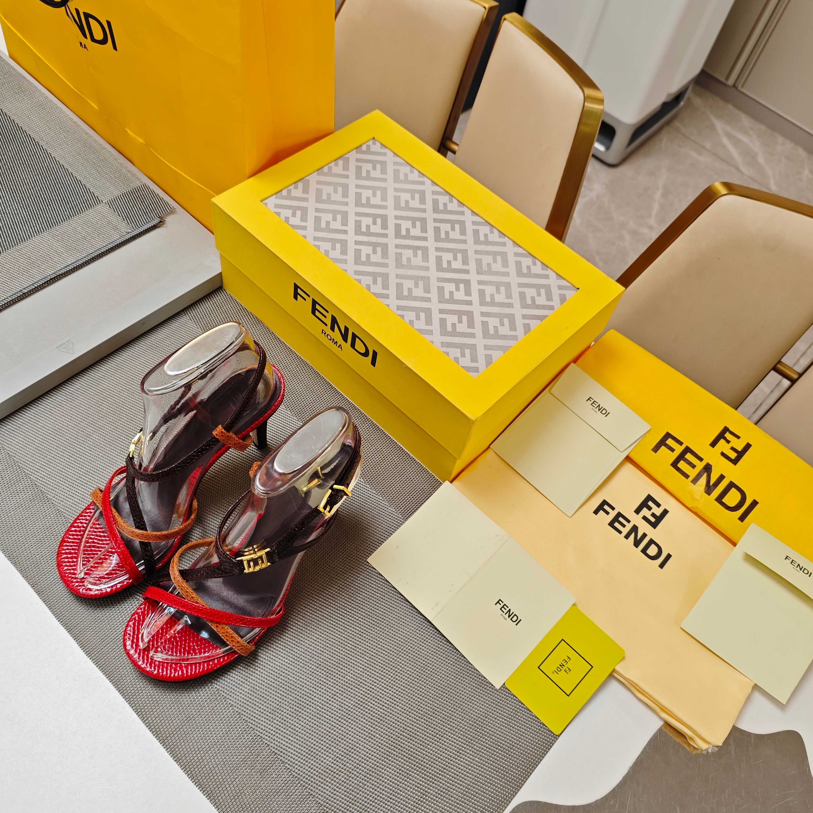FENDI 26S HIGH-HEELED SANDALS 85 MM IN RED AND BLACK CALFSKIN